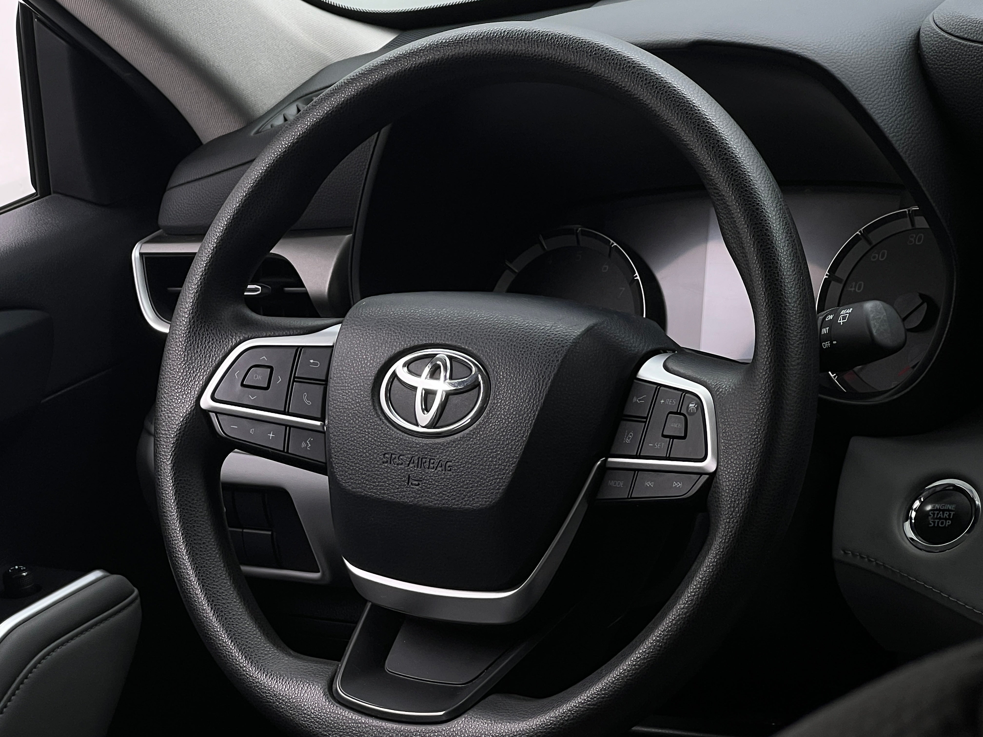 2022 Toyota Highlander L 5