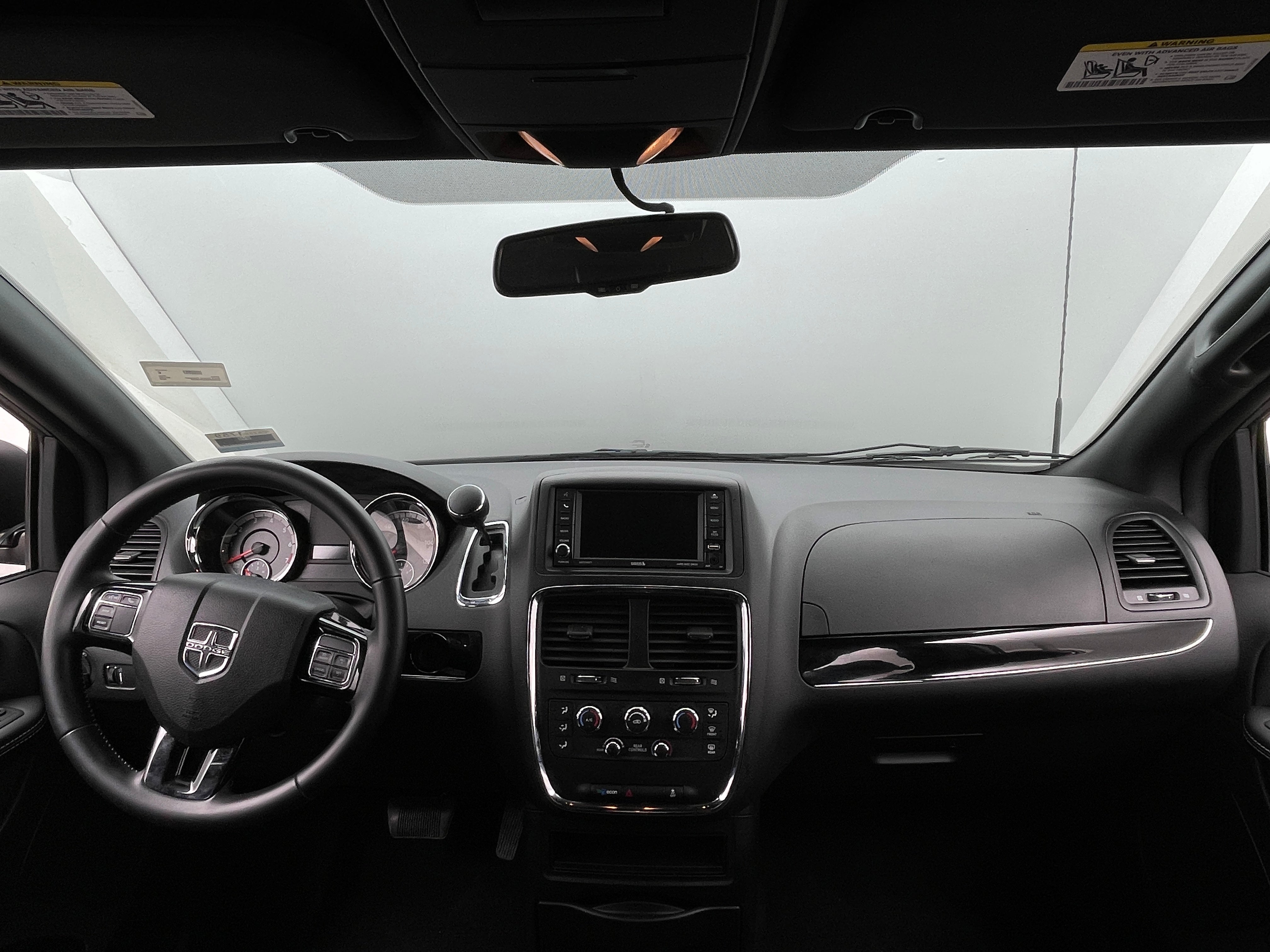 2018 Dodge Grand Caravan SE 3