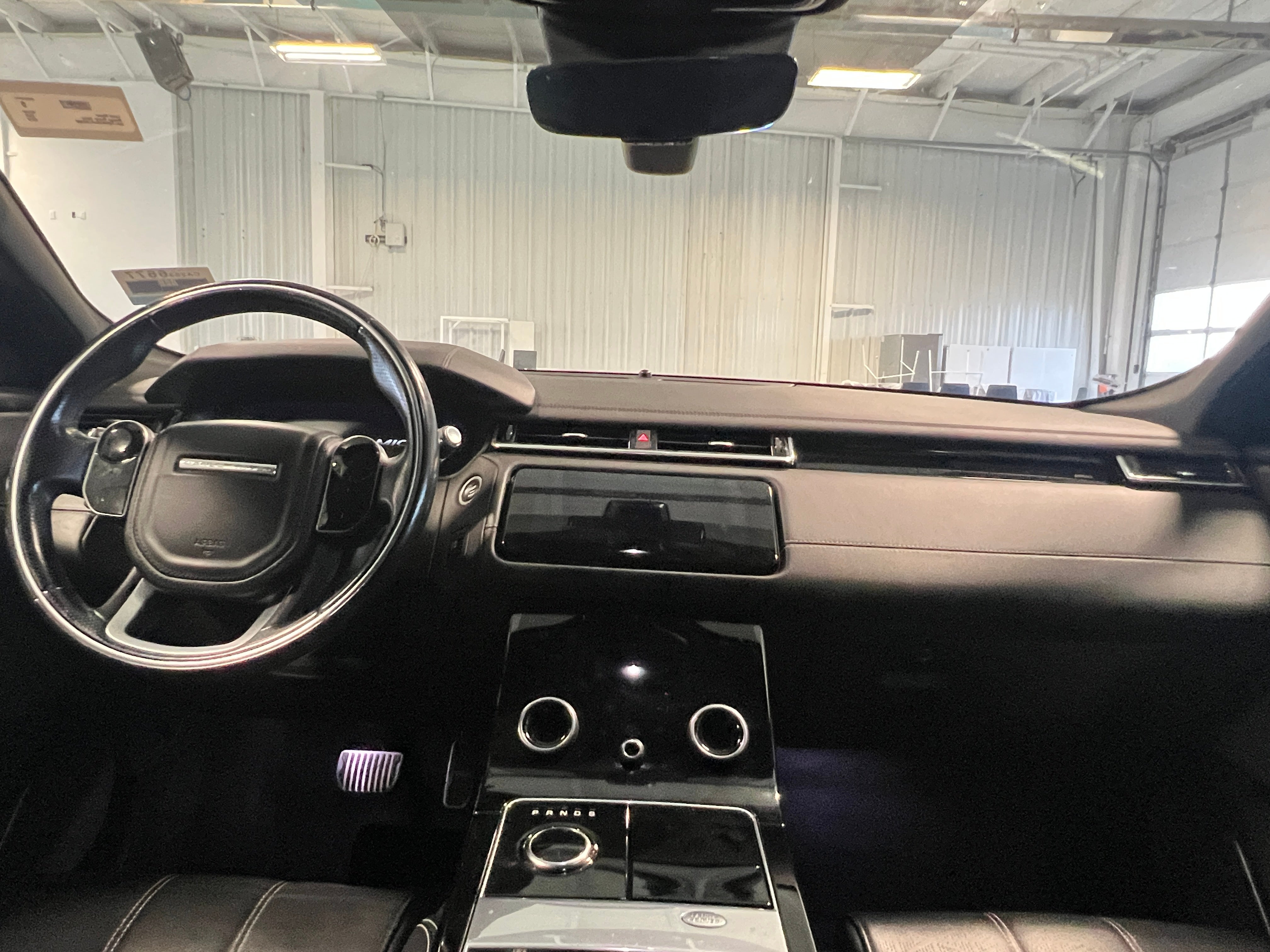 2018 Land Rover Range Rover Velar R-Dynamic HSE 2