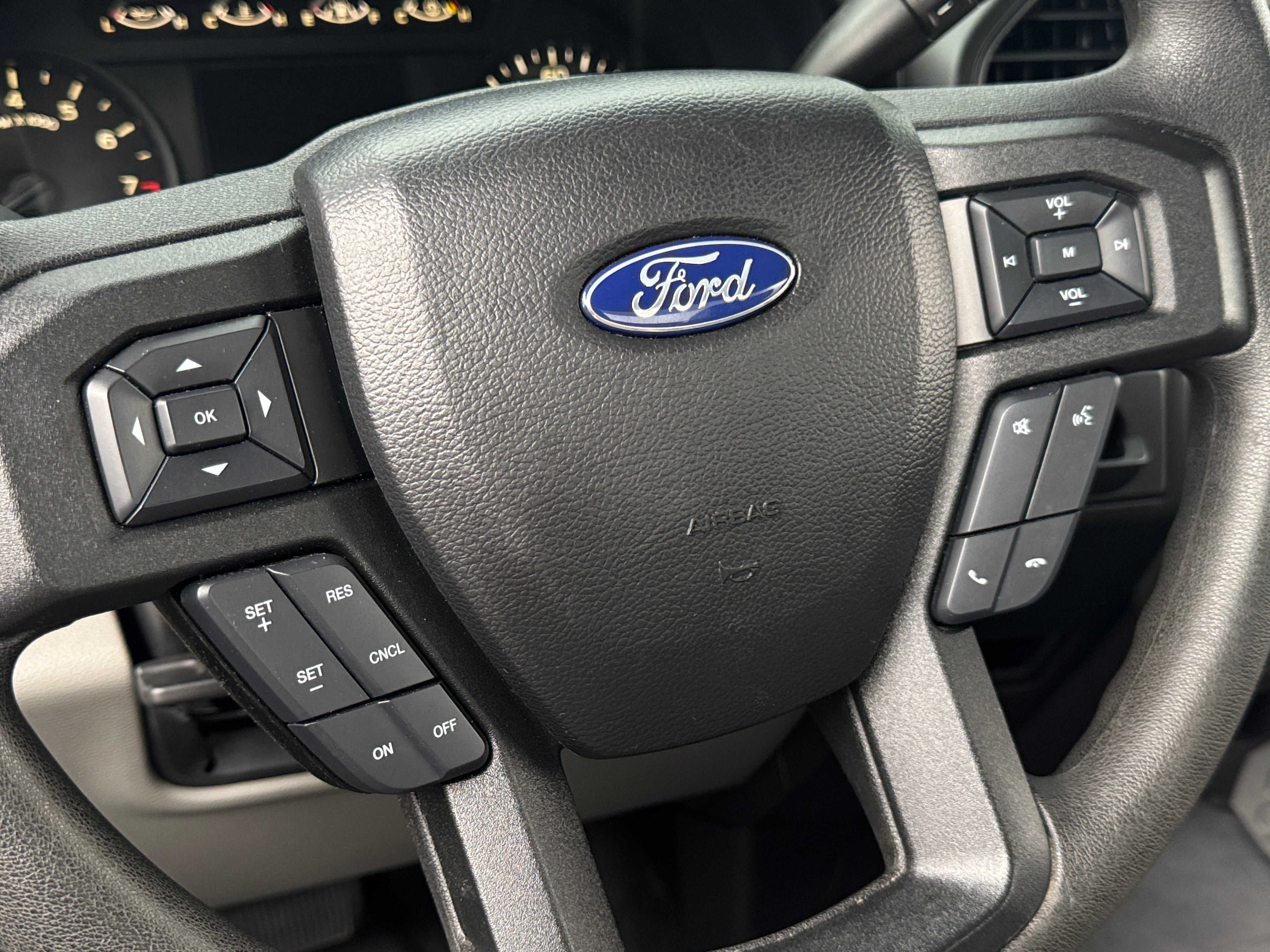2018 Ford Econoline E-150 4