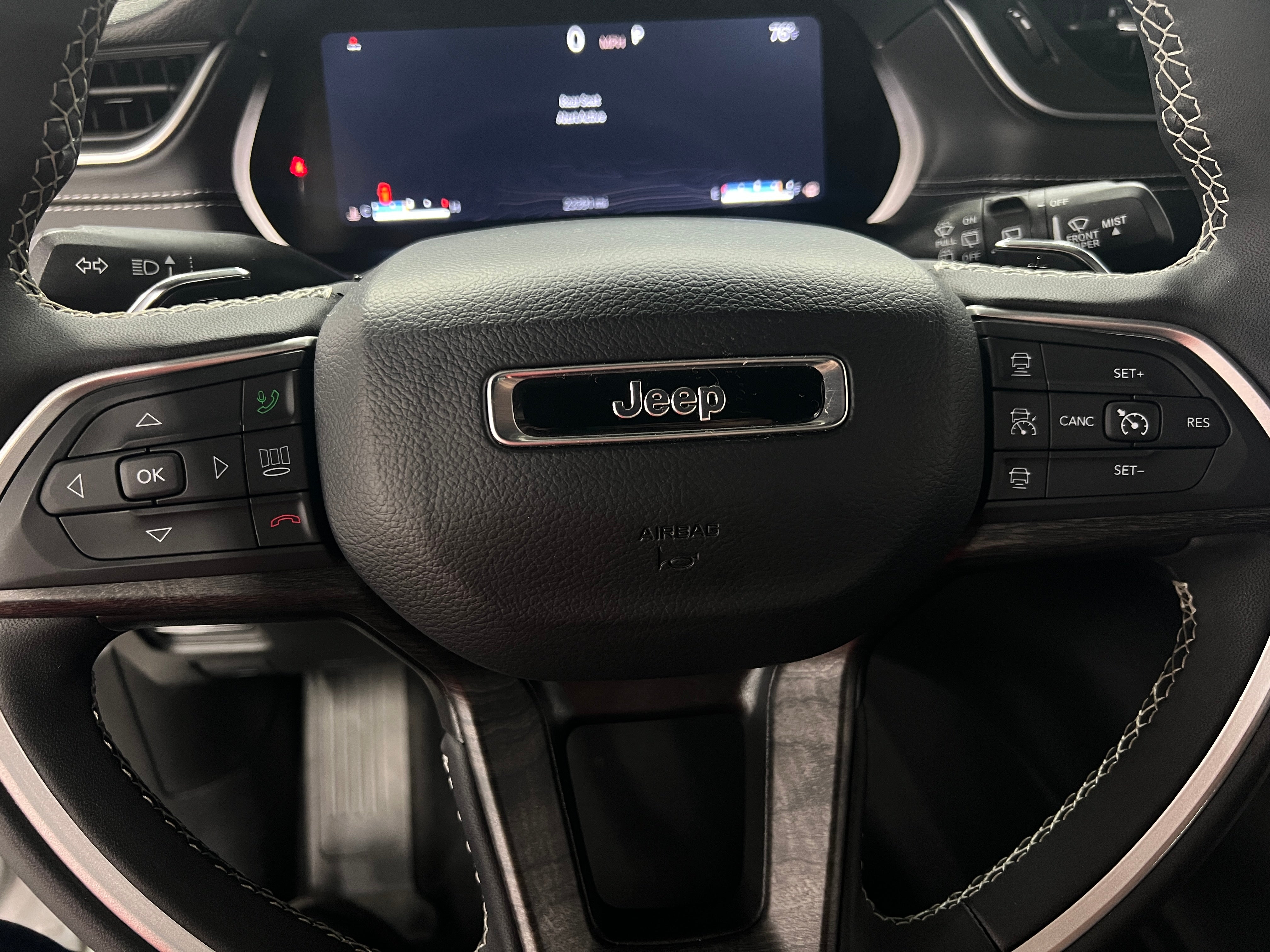 2024 Jeep Grand Cherokee L Limited Edition 5
