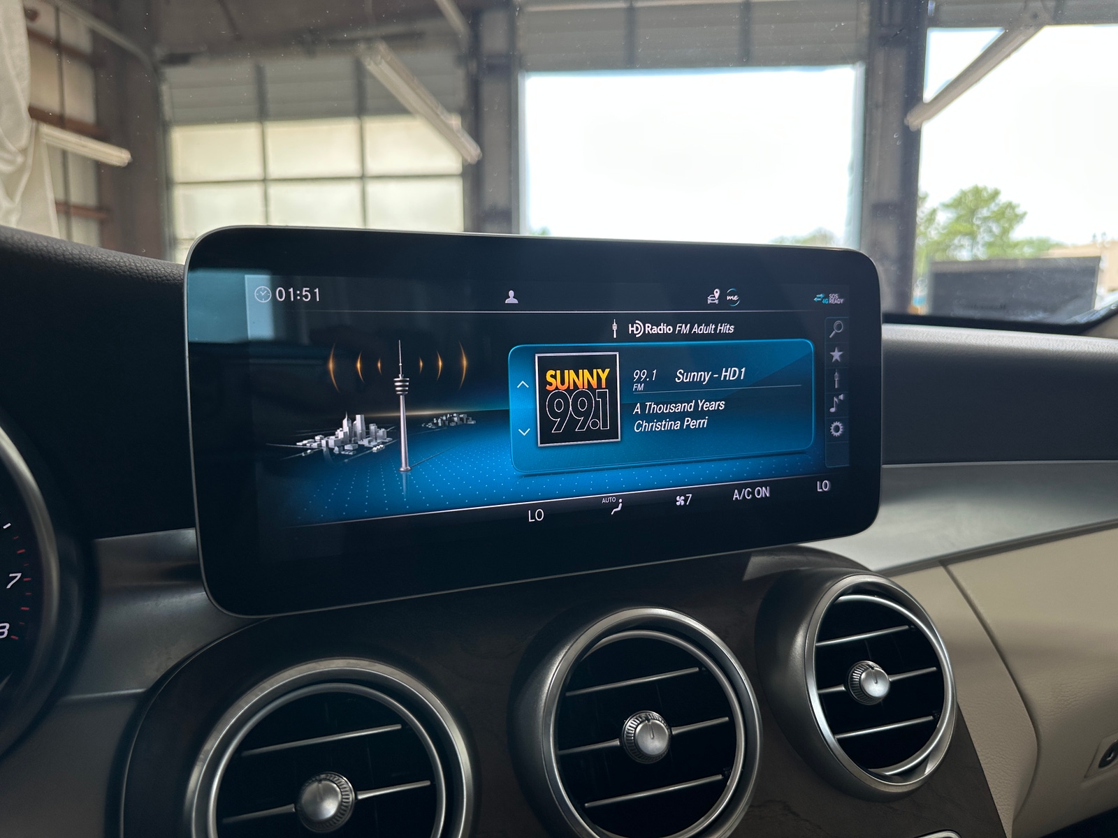 Thumbnail: 2019 Mercedes-Benz C-Class - 3