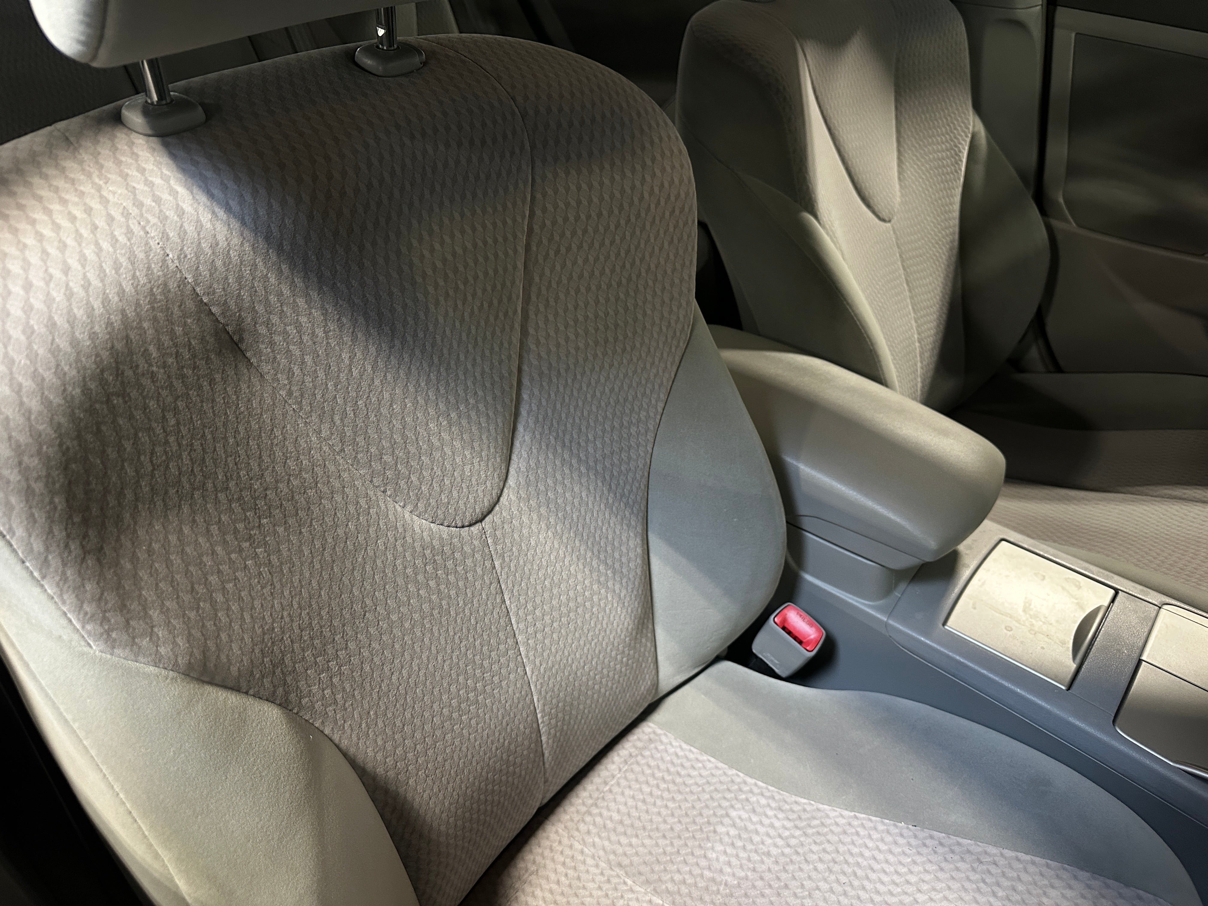 2010 Toyota Camry LE 2