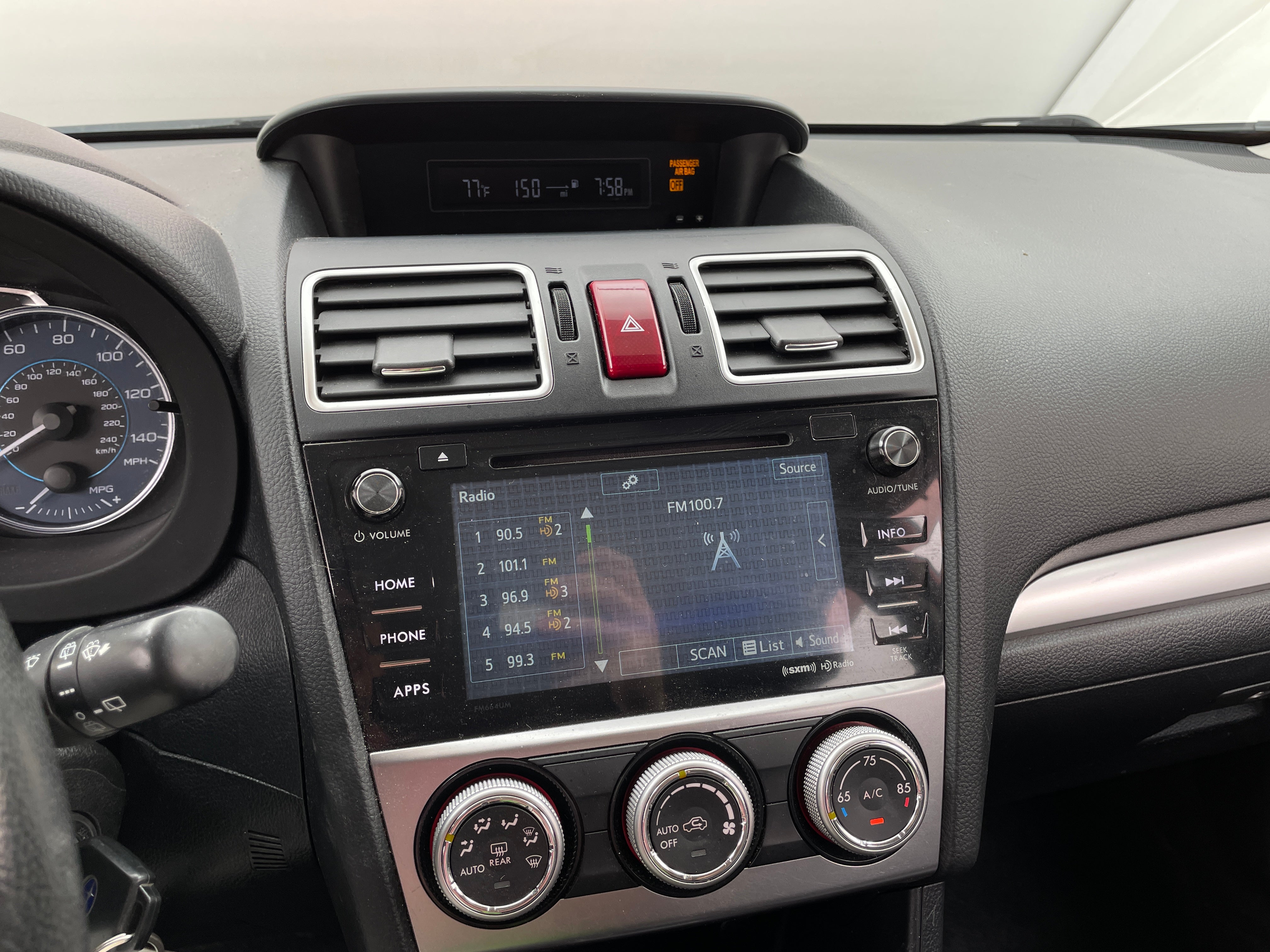 2015 Subaru XV Crosstrek Limited 3