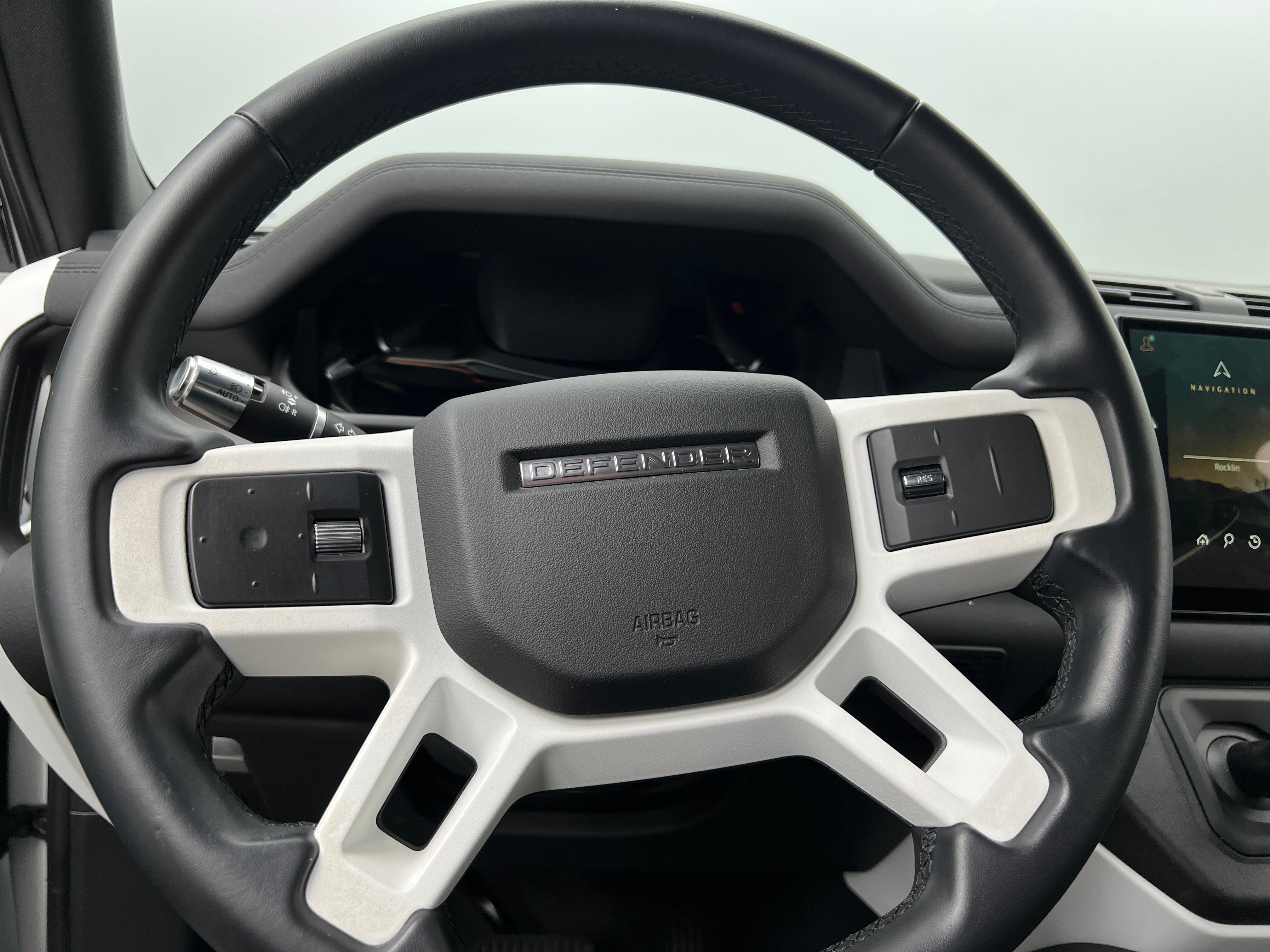 2022 Land Rover Defender 90 4