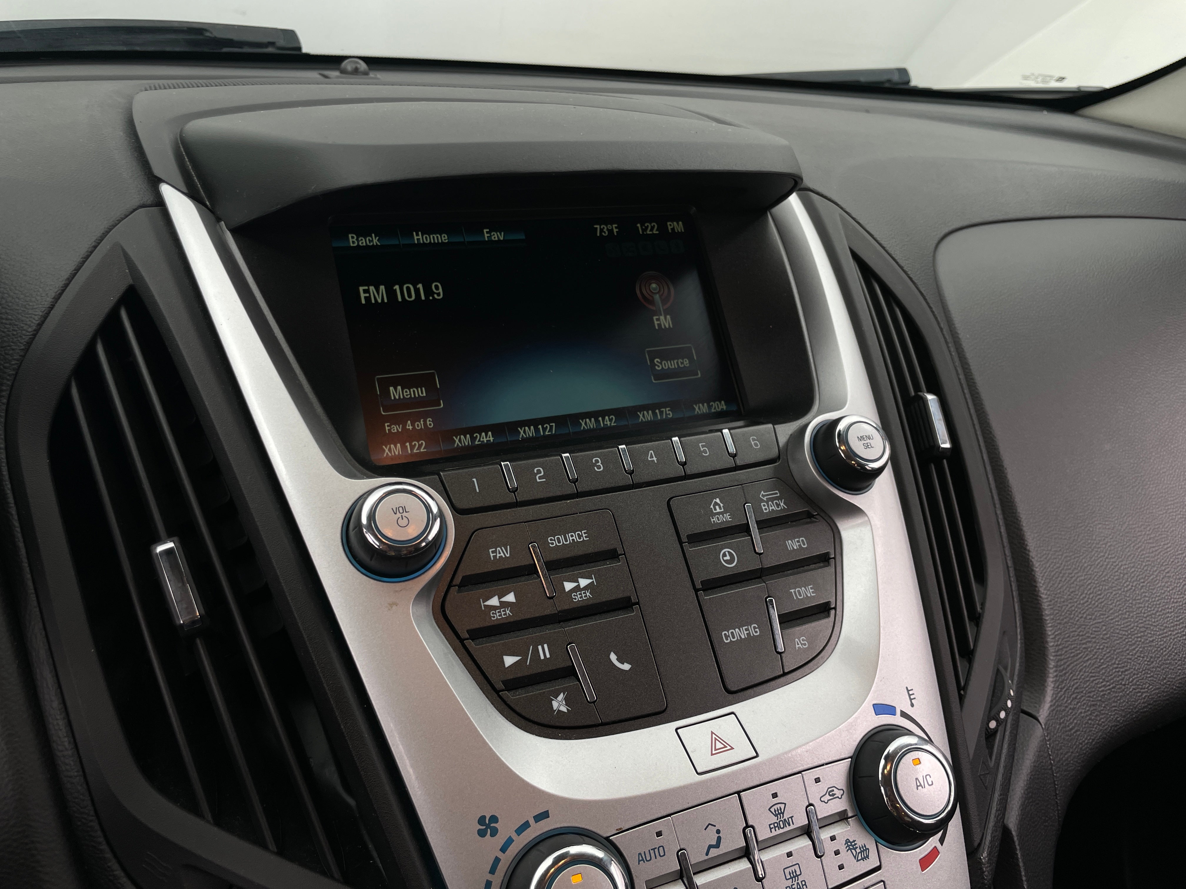 2017 Chevrolet Equinox LT 4