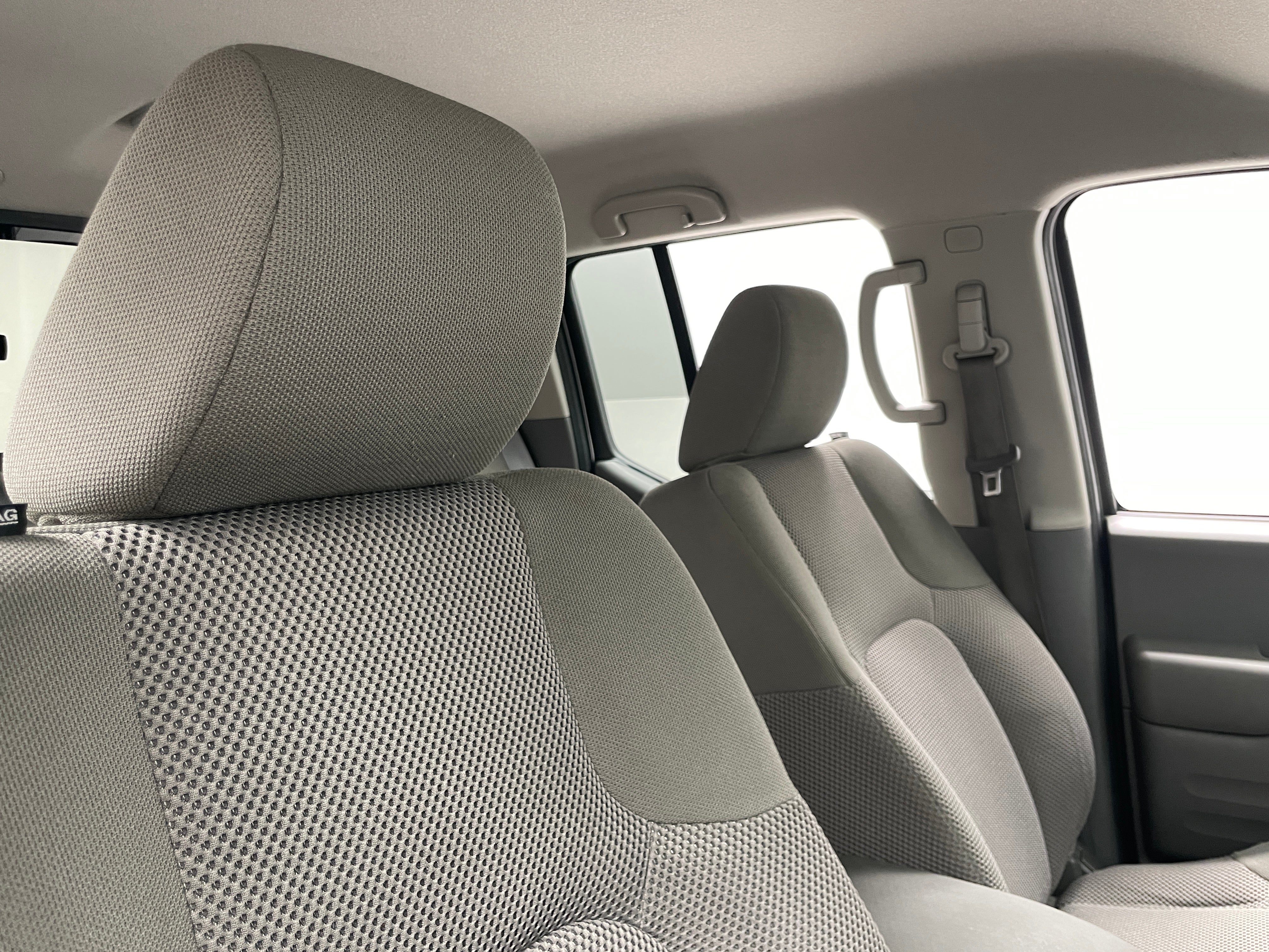 2019 Nissan Frontier SV 2