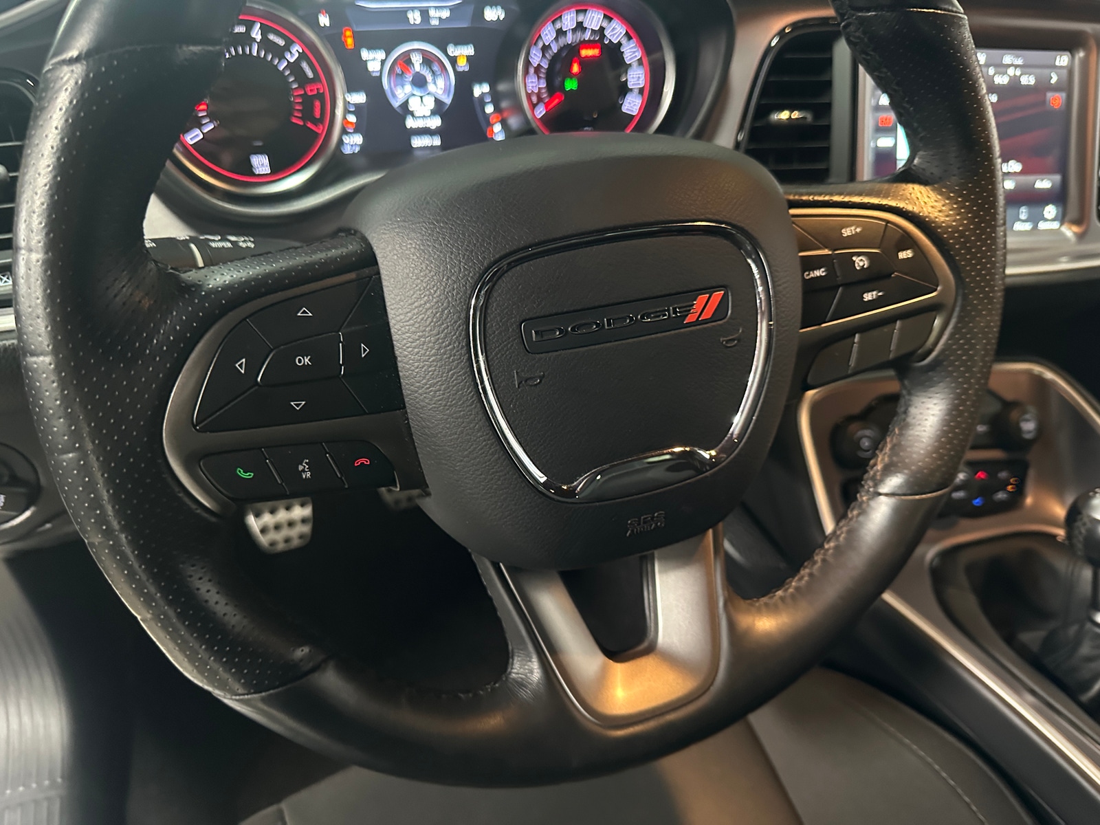 Thumbnail: 2019 Dodge Challenger - 4