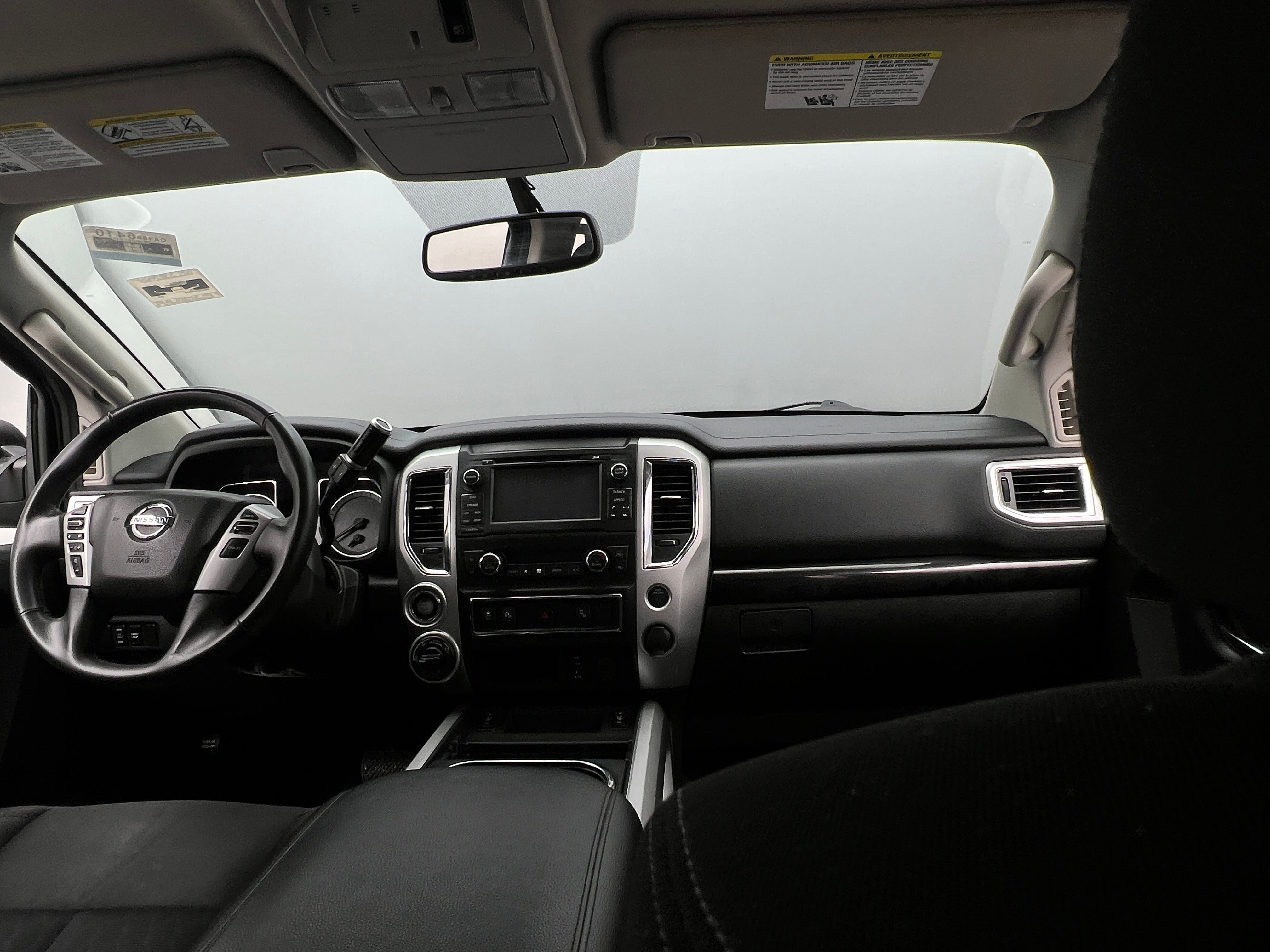 2018 Nissan Titan SV 3
