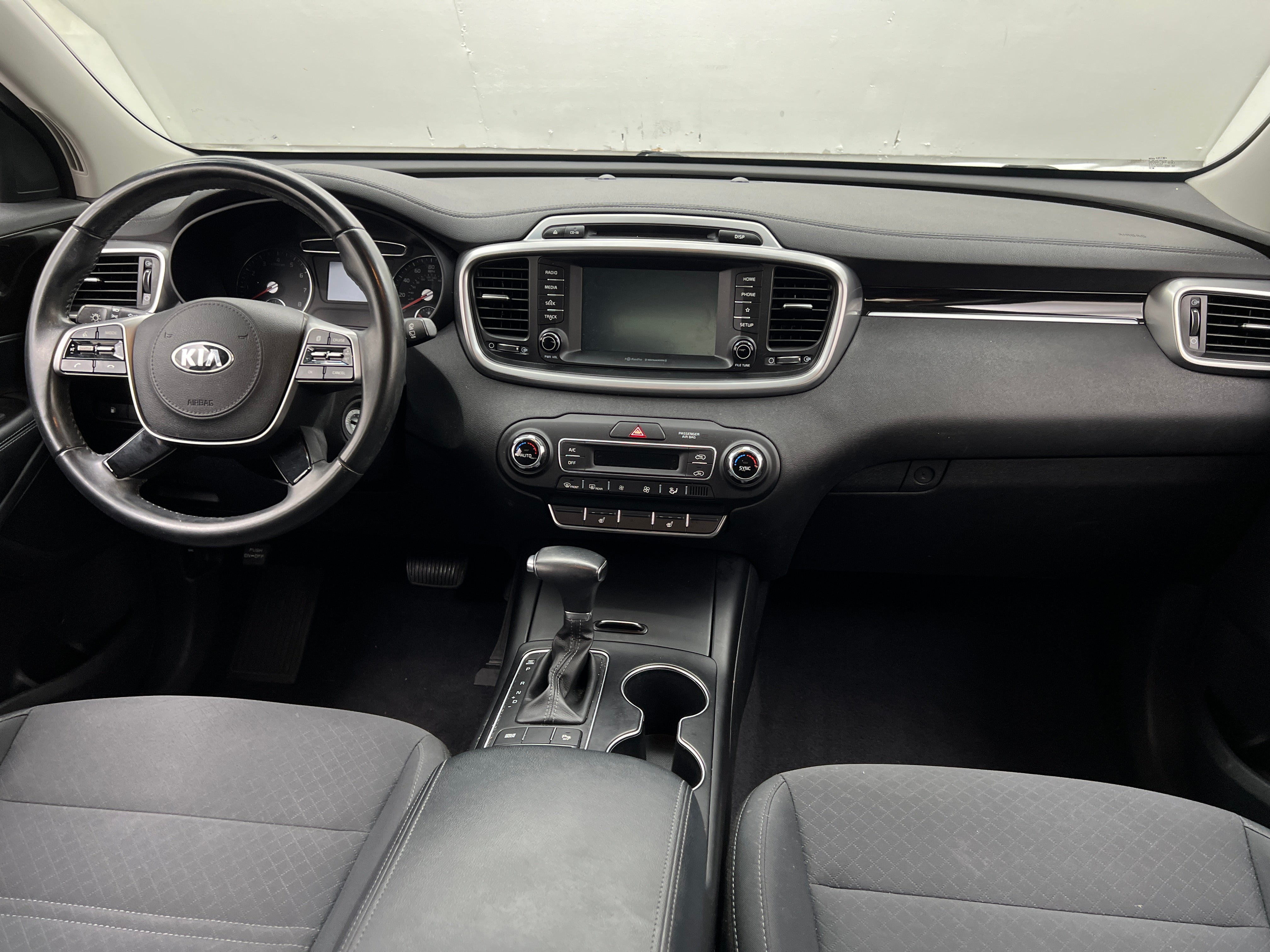 2019 Kia Sorento LX 3