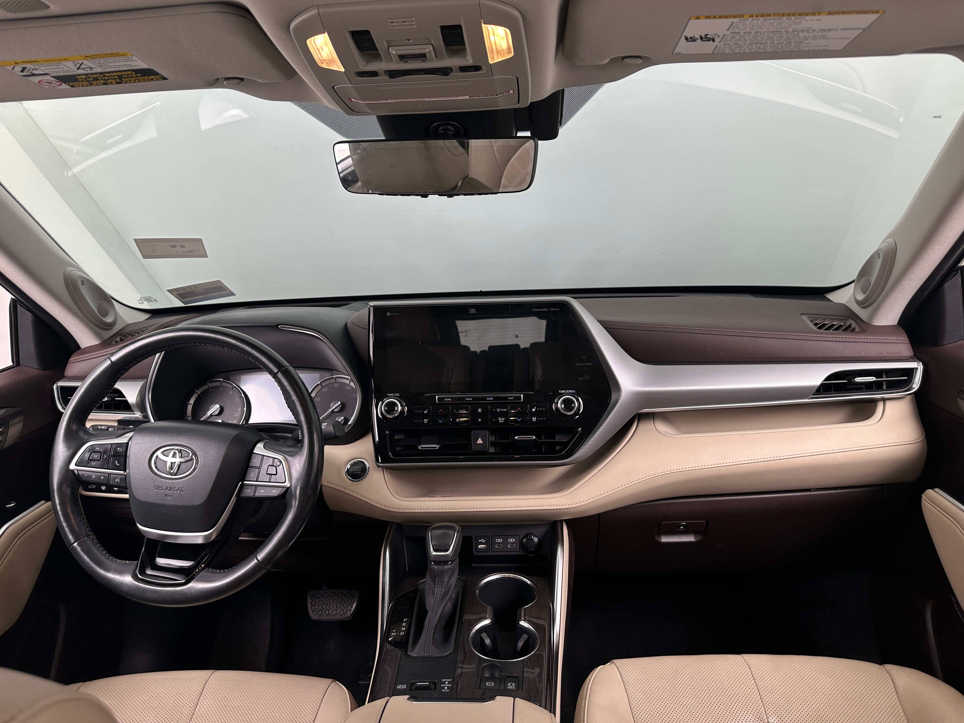 2022 Toyota Highlander Platinum 2