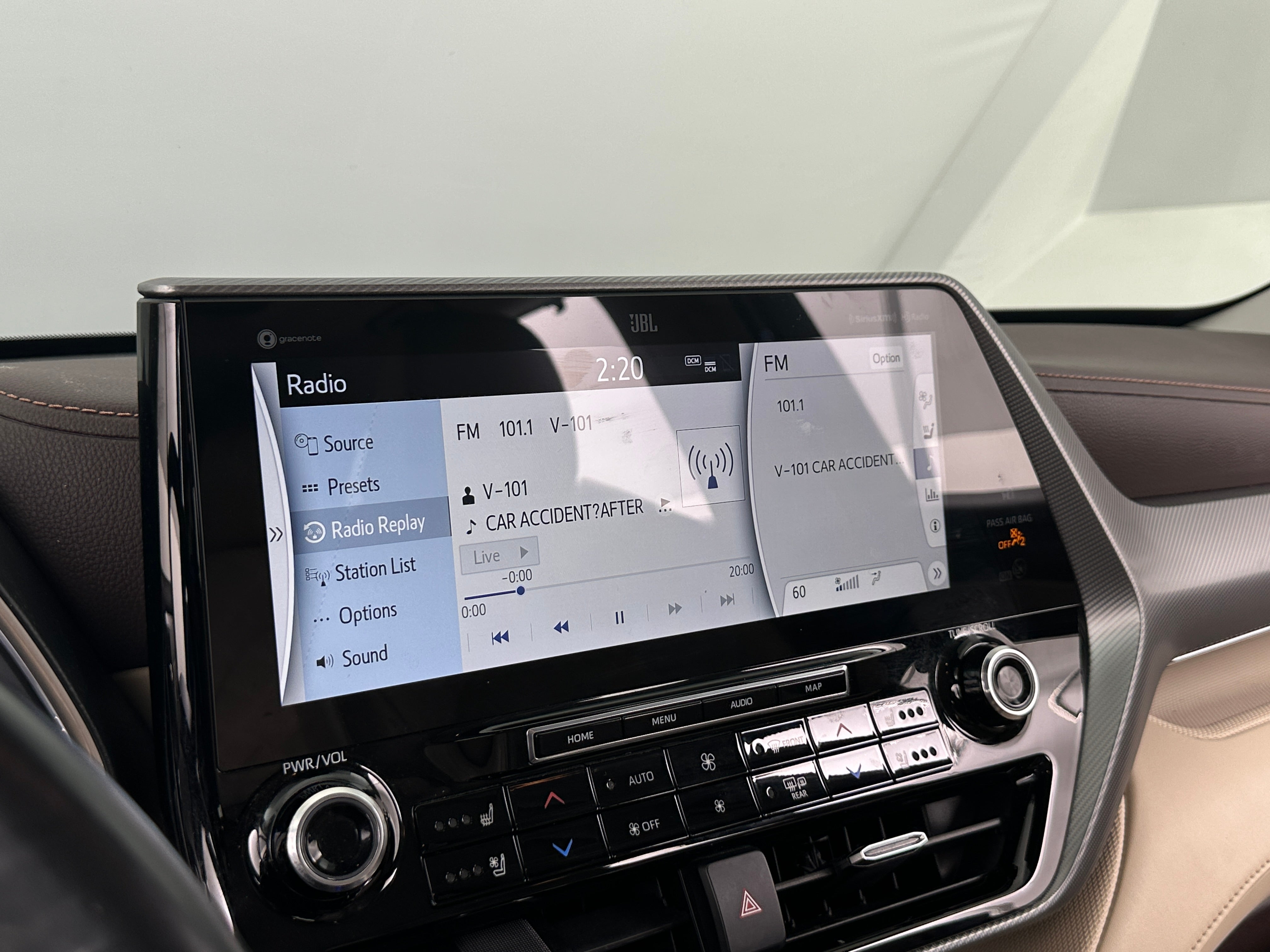 2022 Toyota Highlander Platinum 3