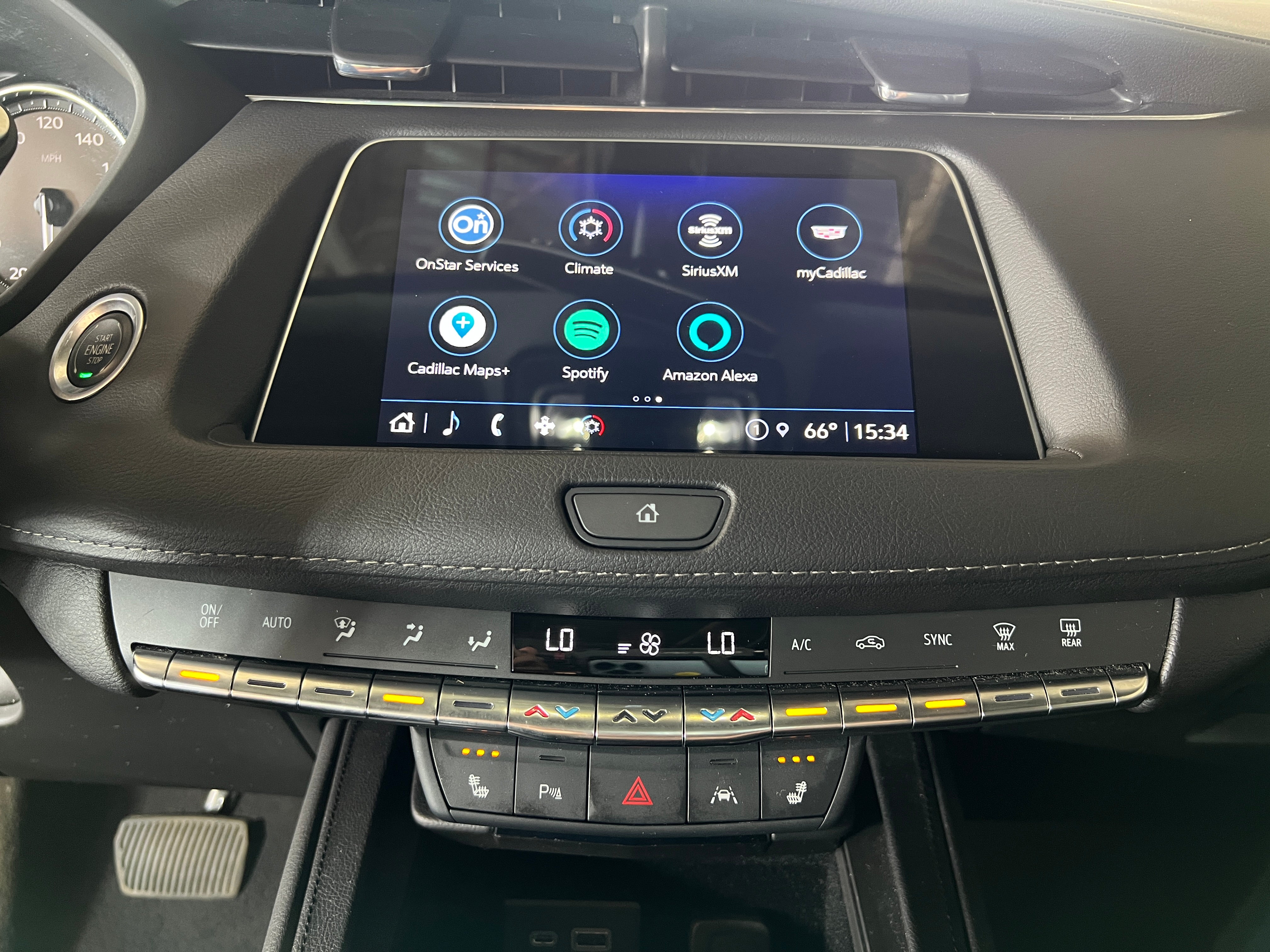 2023 Cadillac XT4 Premium Luxury 3
