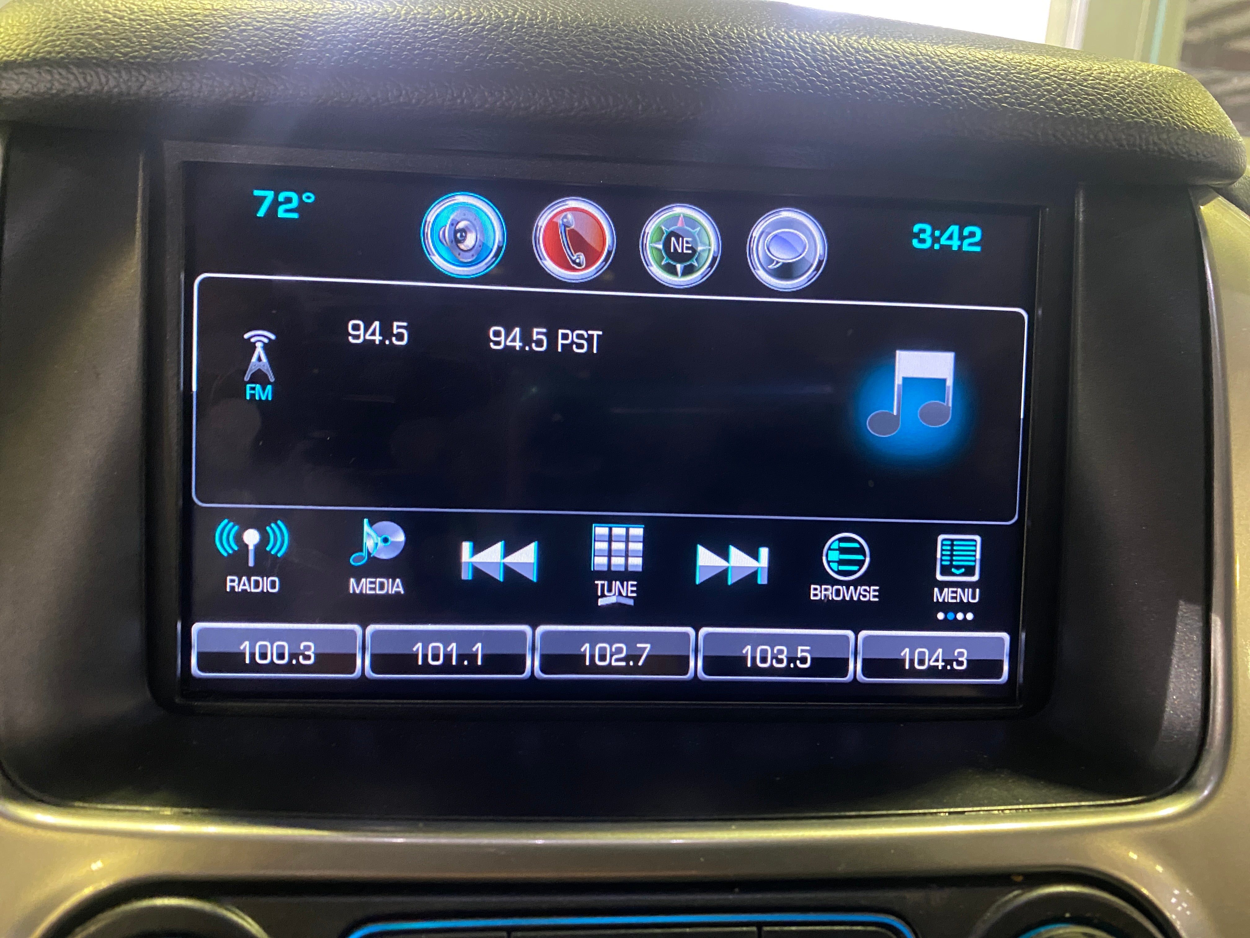 2019 Chevrolet Suburban LT 3