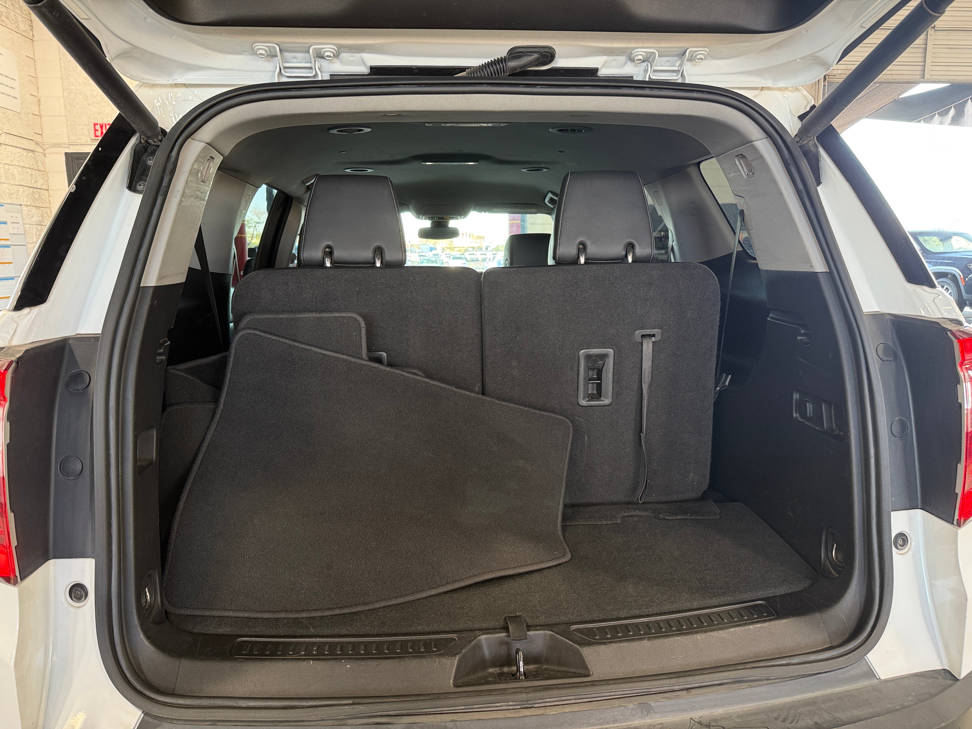 2023 GMC Acadia SLT 6