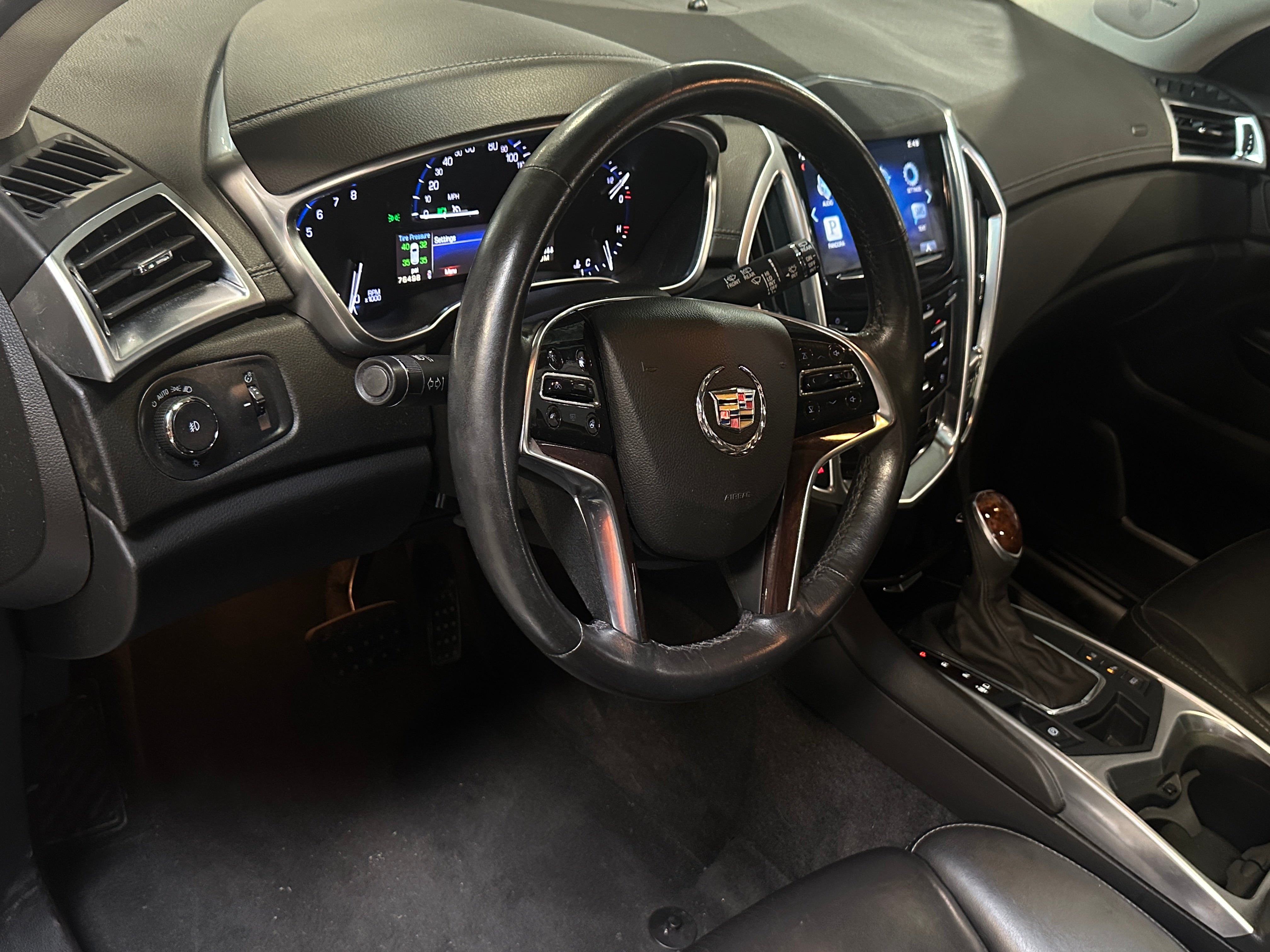 2015 Cadillac SRX Premium 2