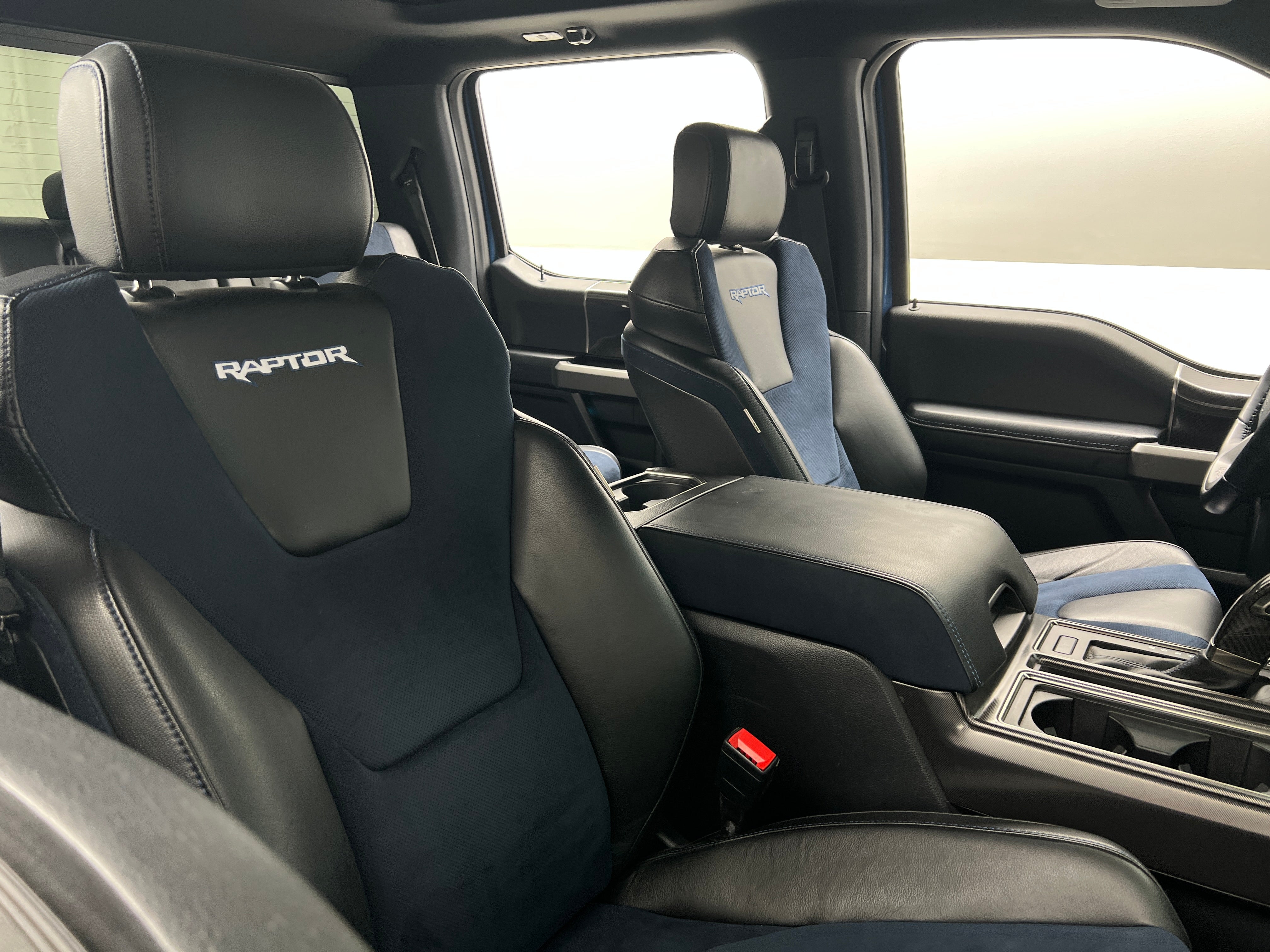 2020 Ford Econoline E-150 2
