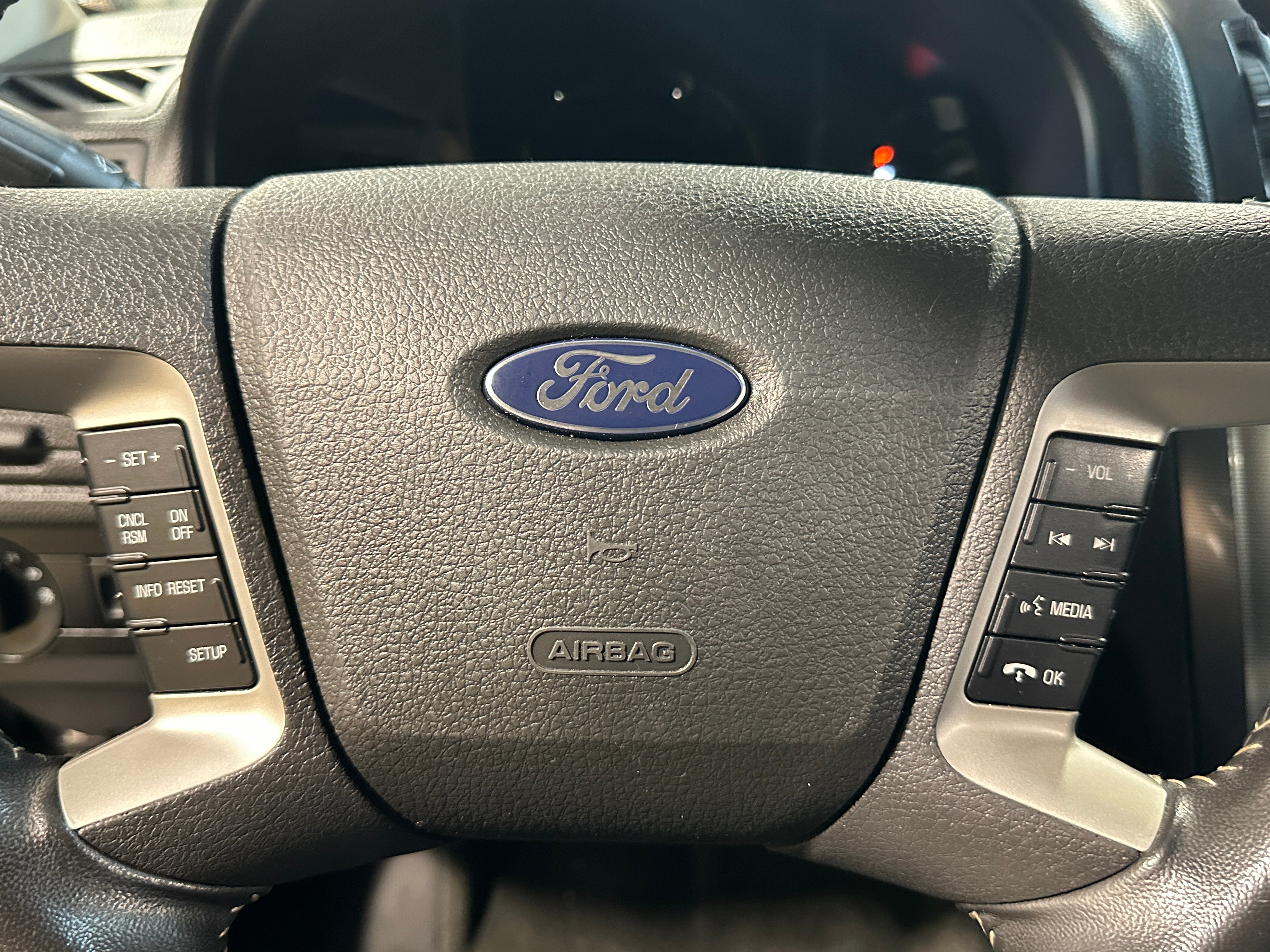 2012 Ford Fusion SEL 4