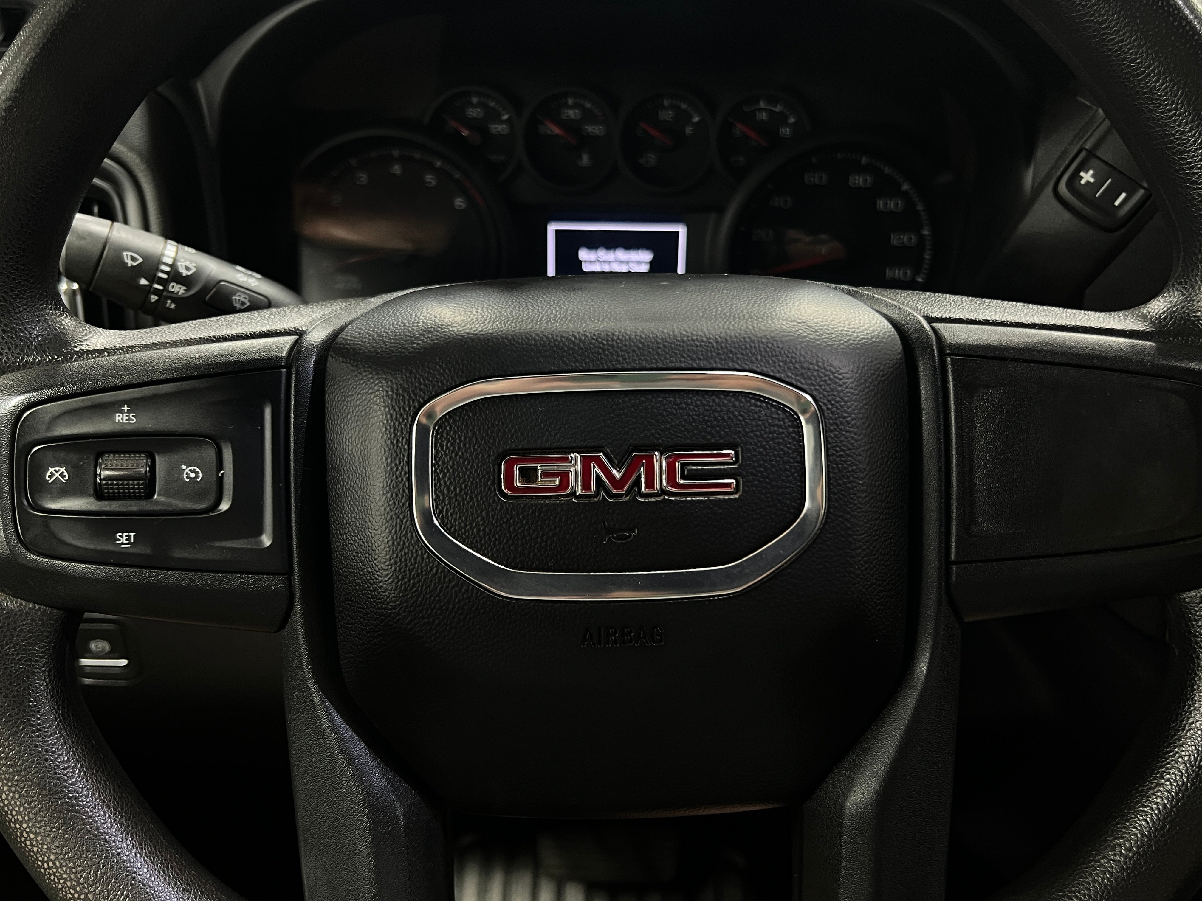 2023 GMC Sierra 2500 Pro 5