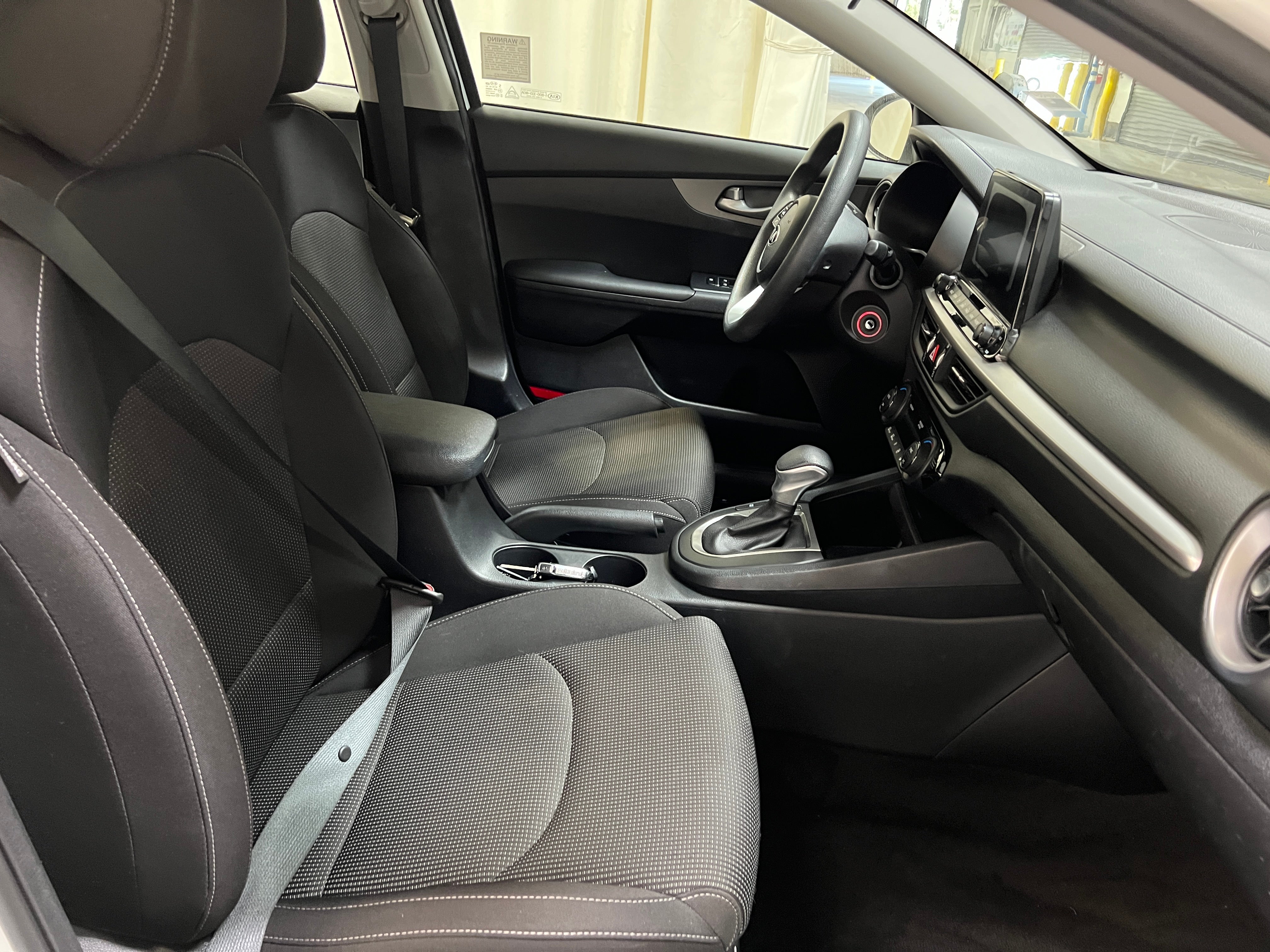 2019 Kia Forte LXS 2