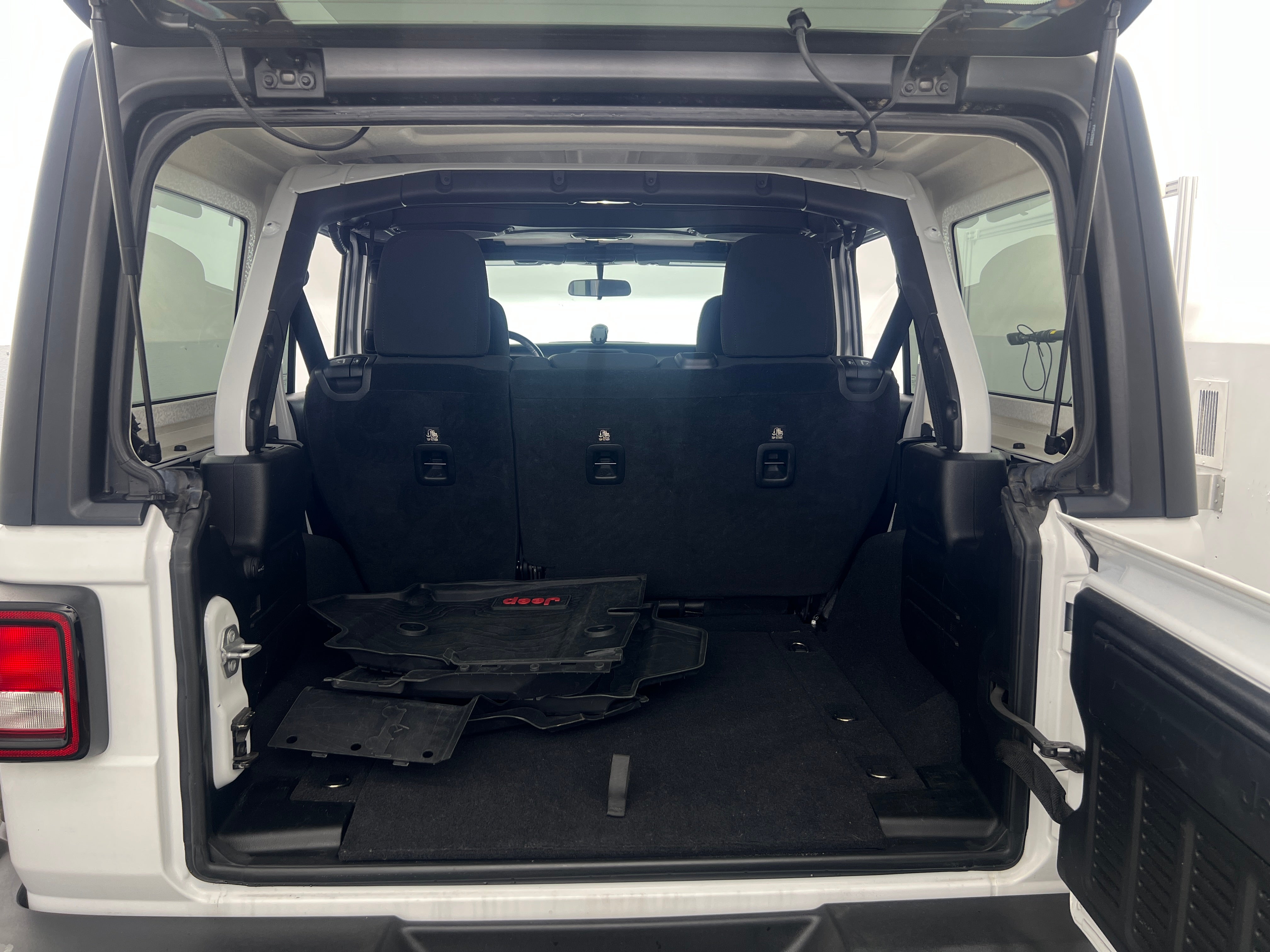 2018 Jeep Wrangler Unlimited Sport S 7