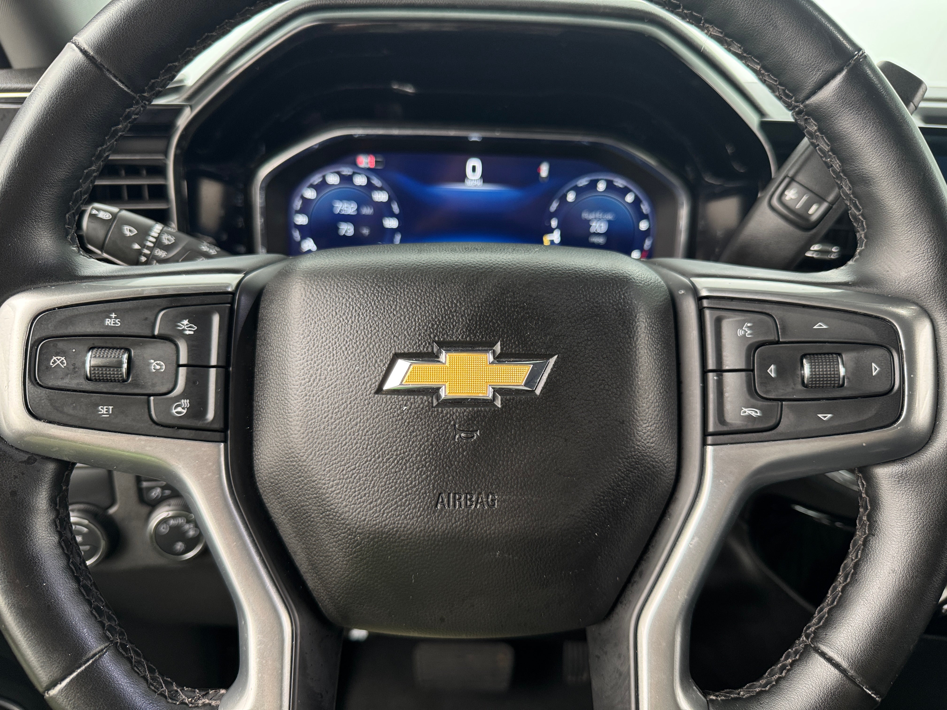 Thumbnail: 2024 Chevrolet Silverado 1500 - 5