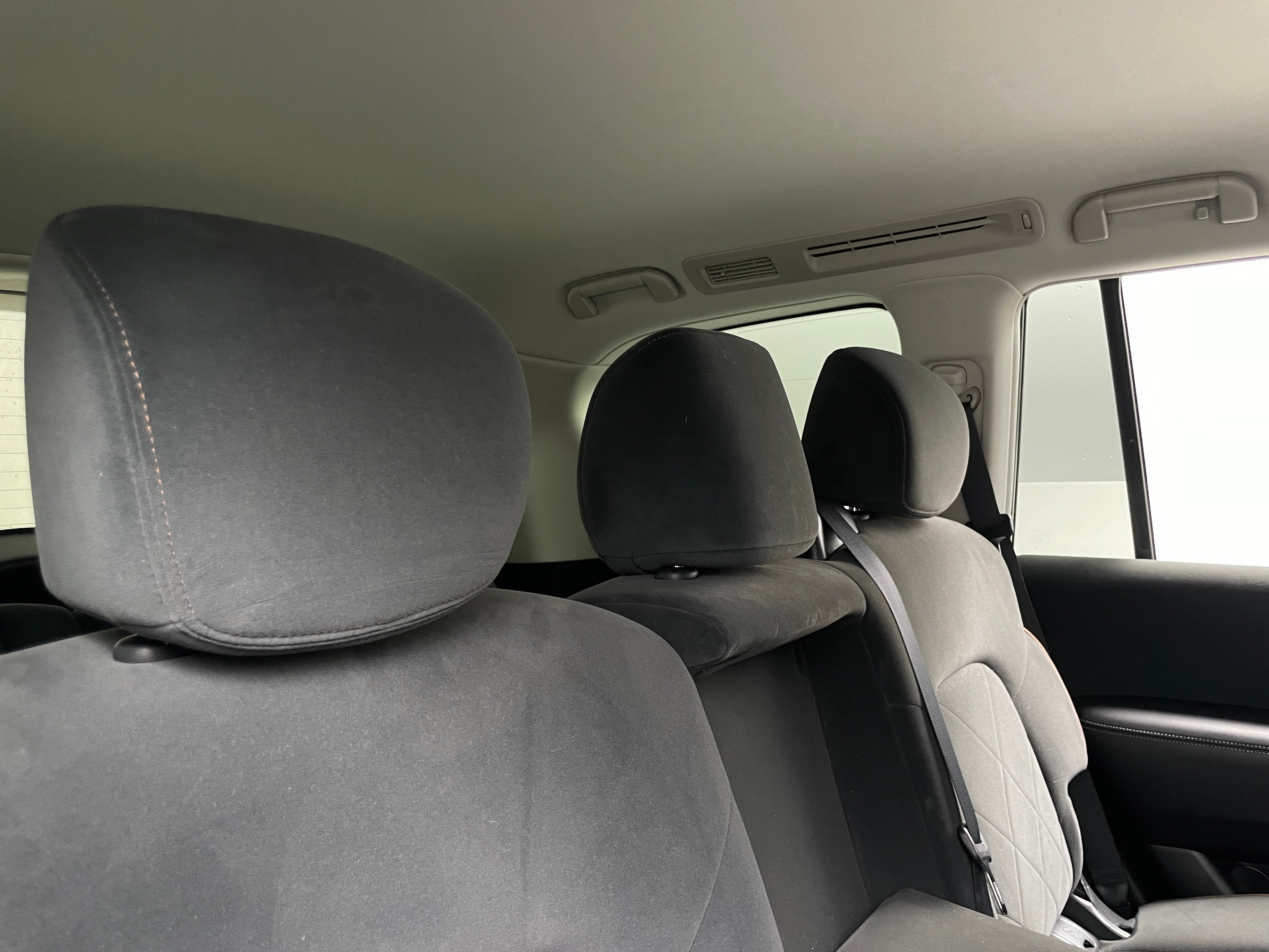 2019 Nissan Armada SV 6