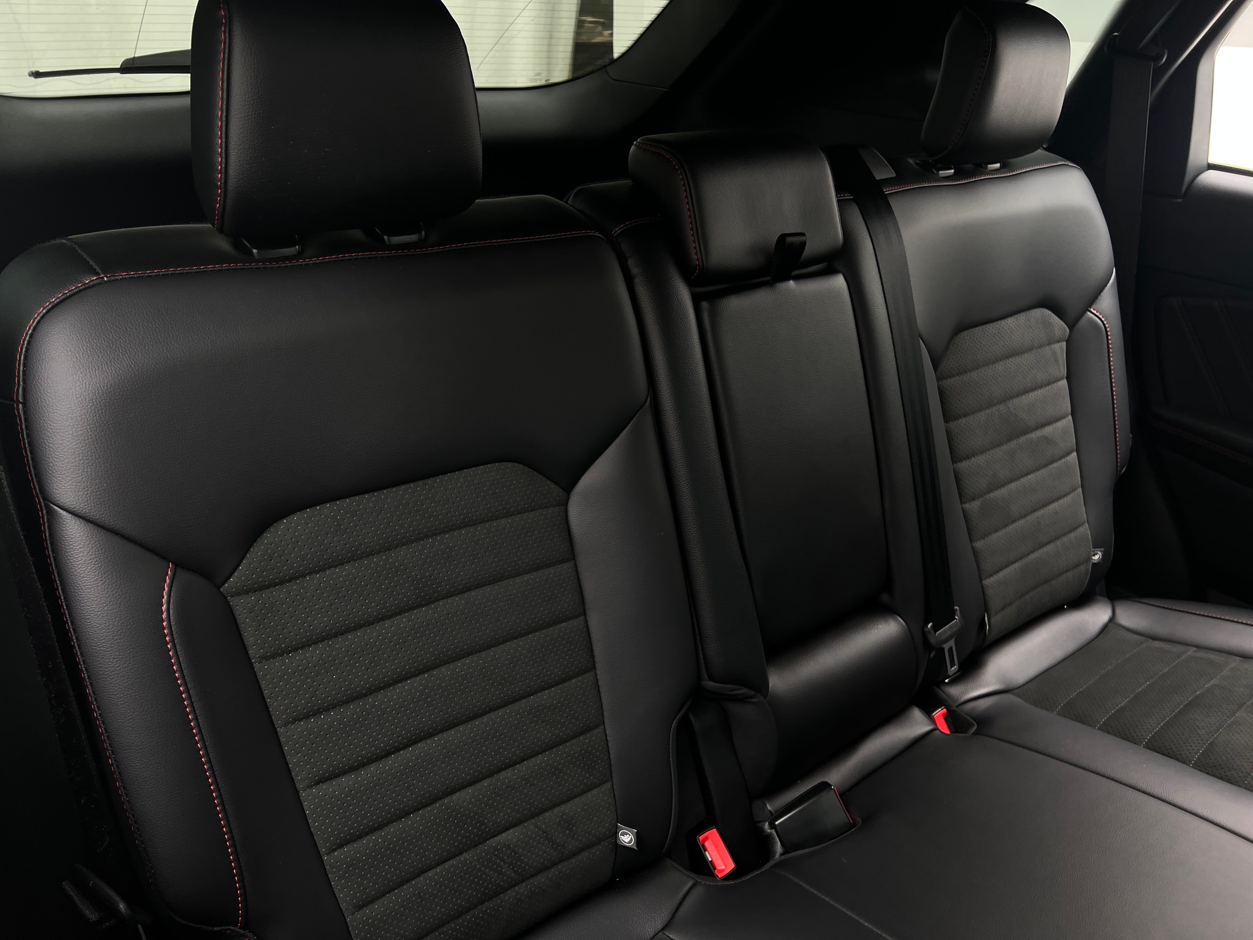 2024 Ford Edge  5