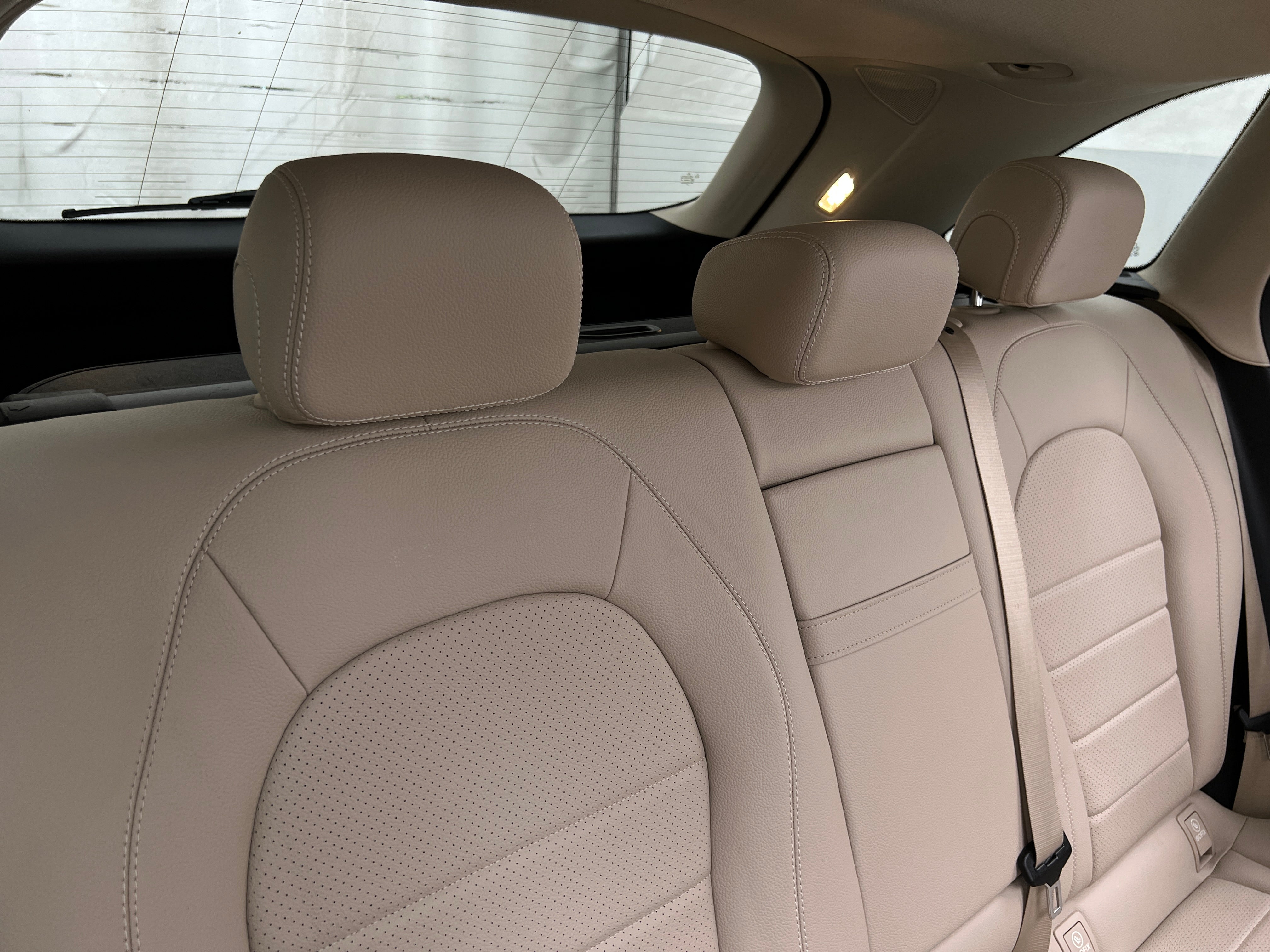 2017 Mercedes-Benz GLC 300 5