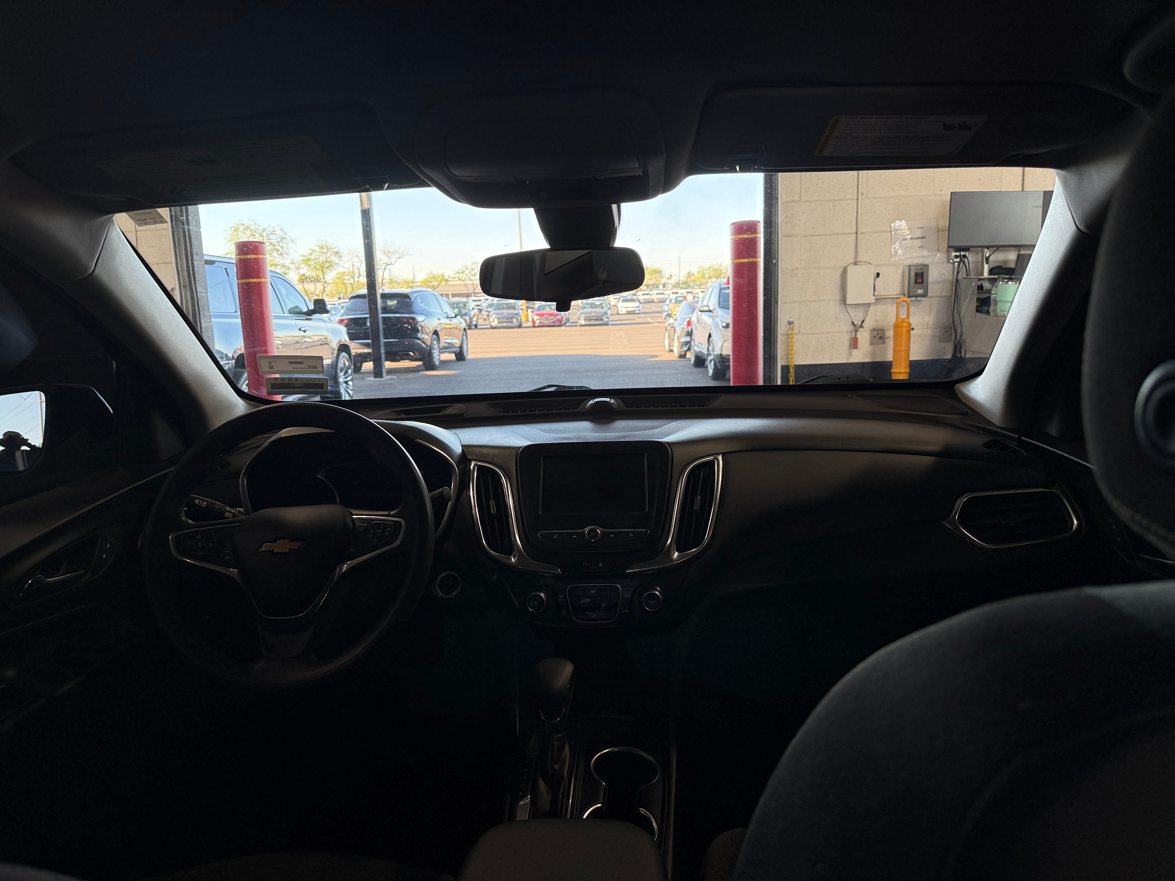 Thumbnail: 2022 Chevrolet Equinox - 3