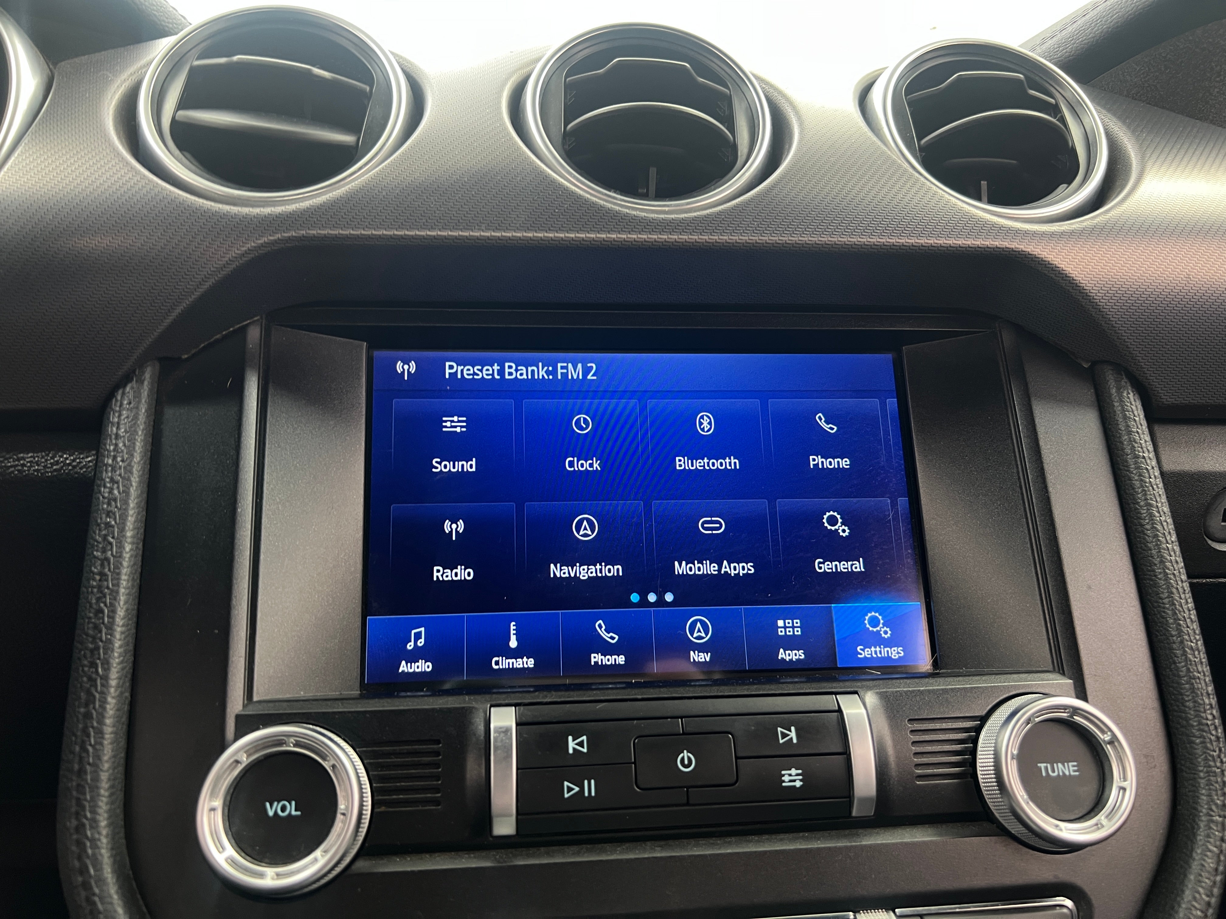 2020 Ford Mustang  3