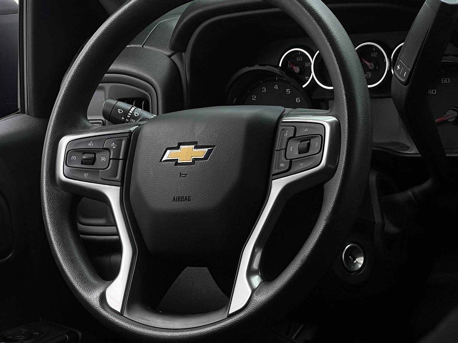 Thumbnail: 2022 Chevrolet Silverado 1500 - 5