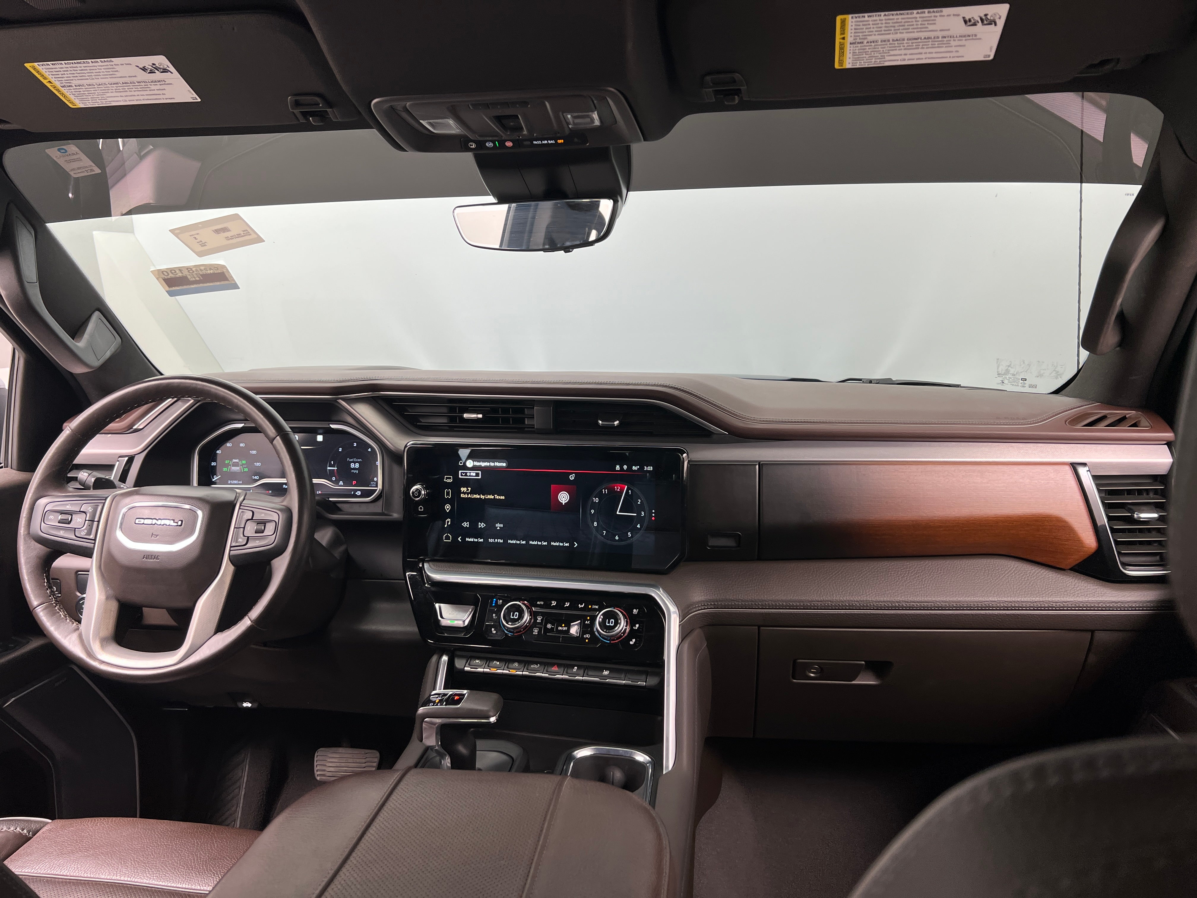 2023 GMC Sierra 1500 Denali 2