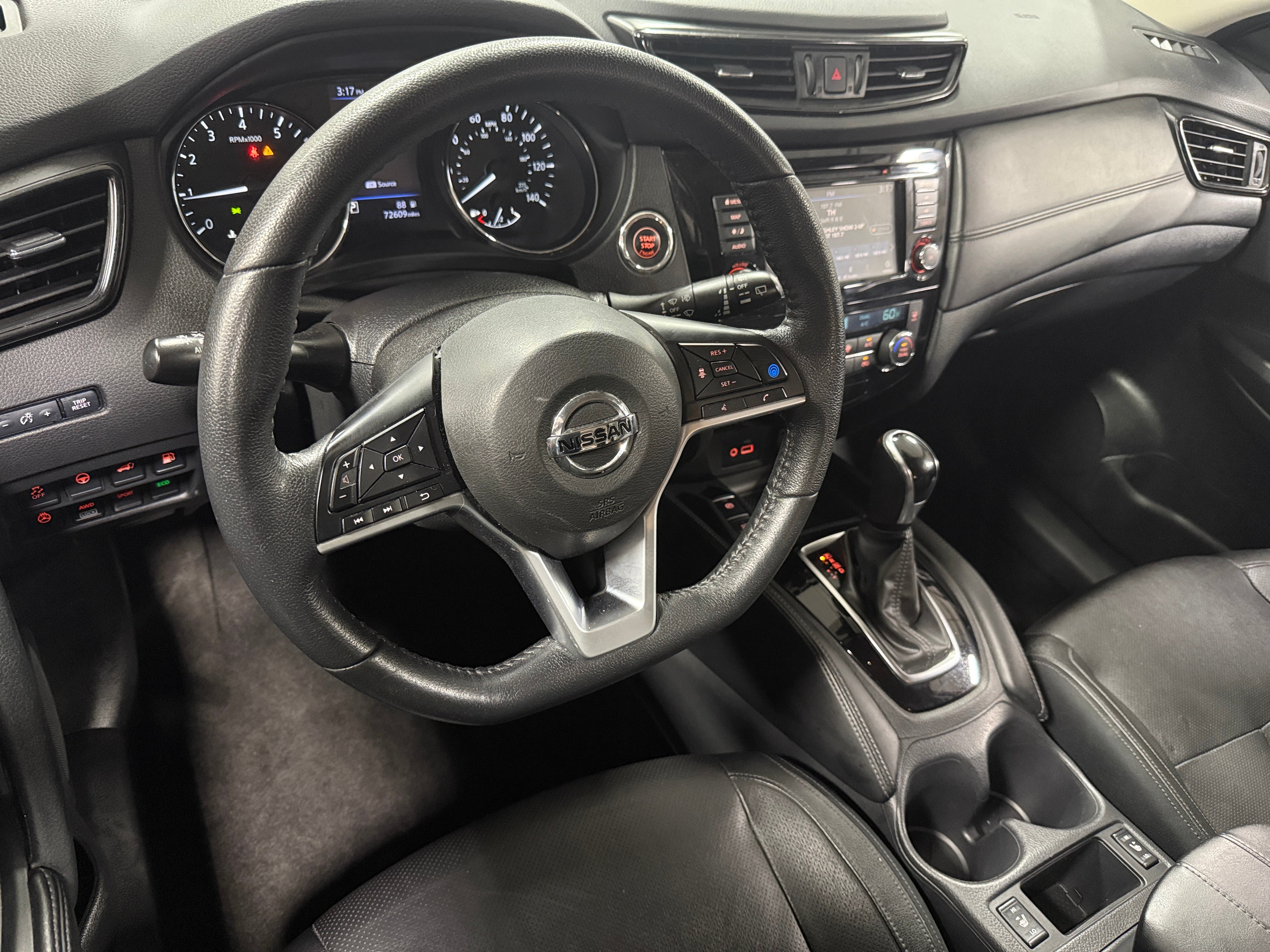 2020 Nissan Rogue SL 2