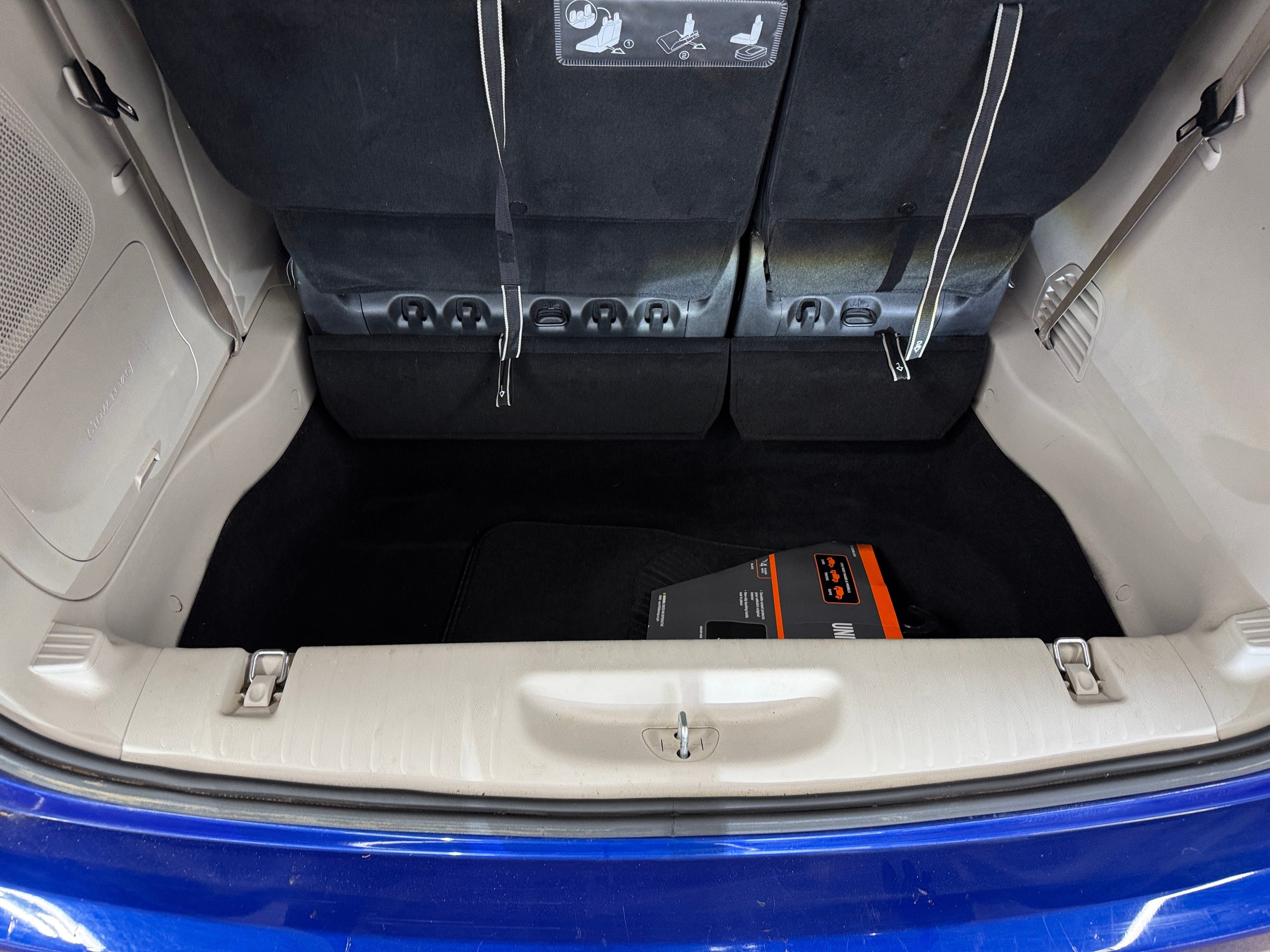 2021 Chrysler Pacifica Touring L 6