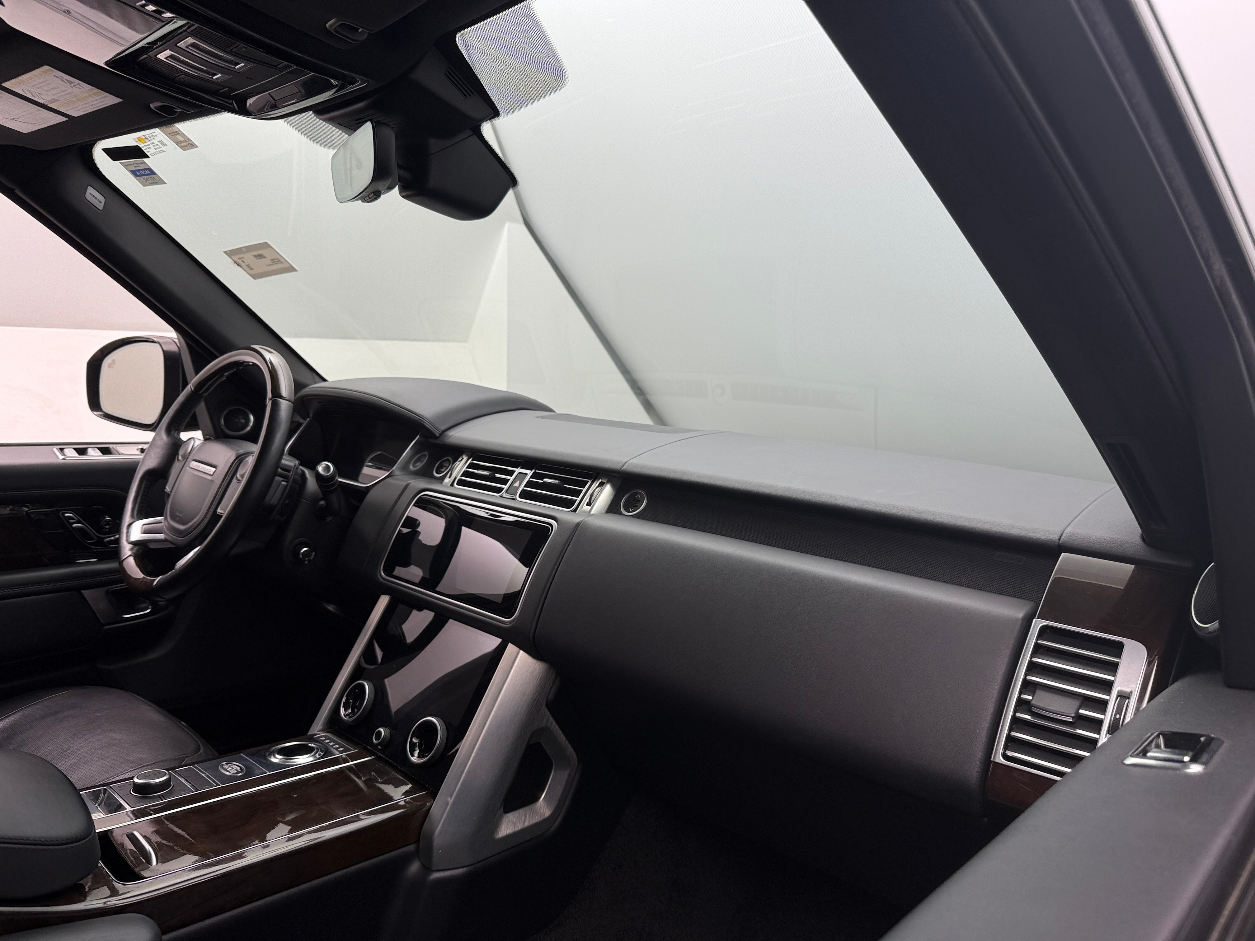 2018 Land Rover Range Rover Supercharged 2