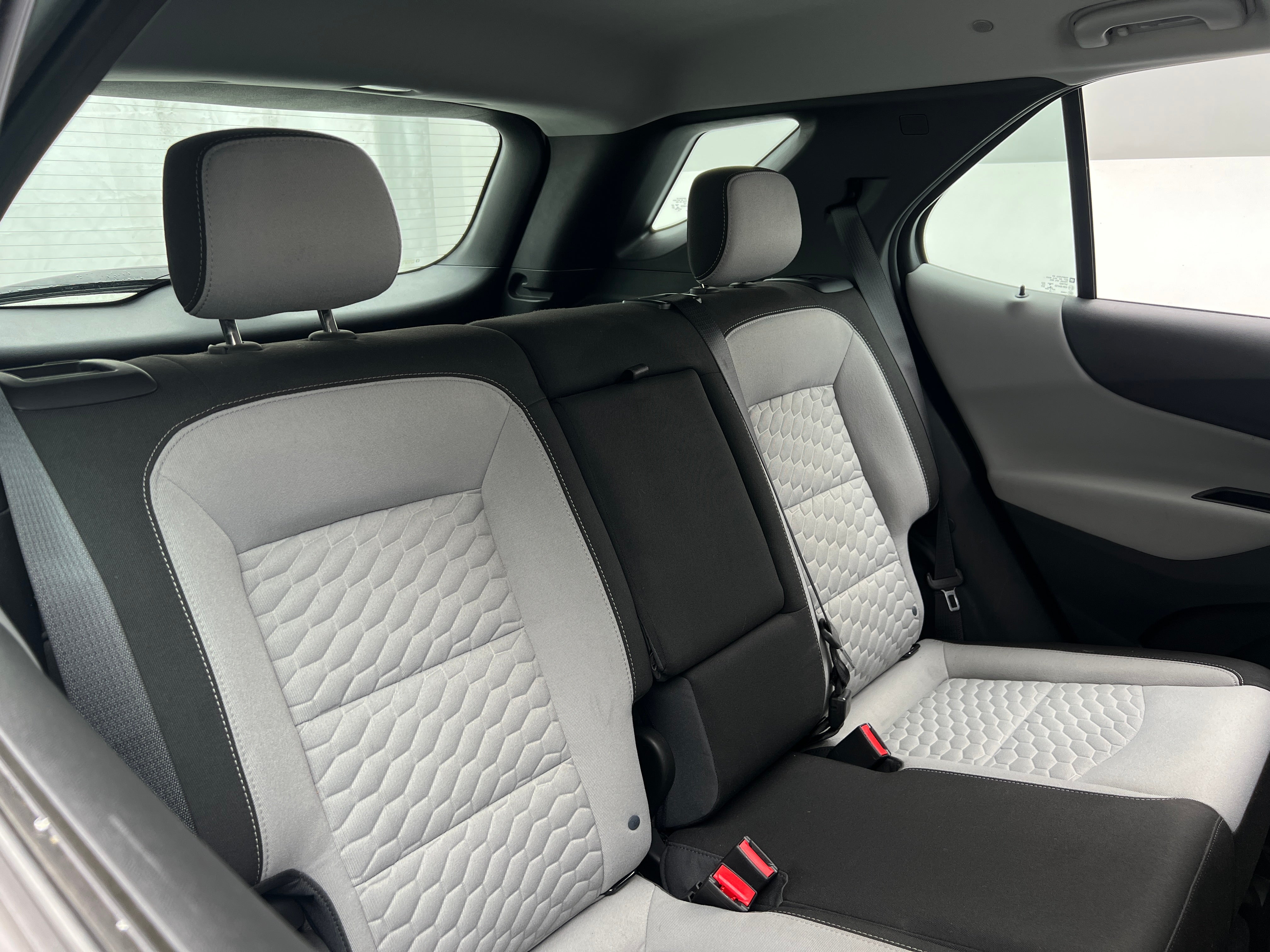 2020 Chevrolet Equinox LS 6