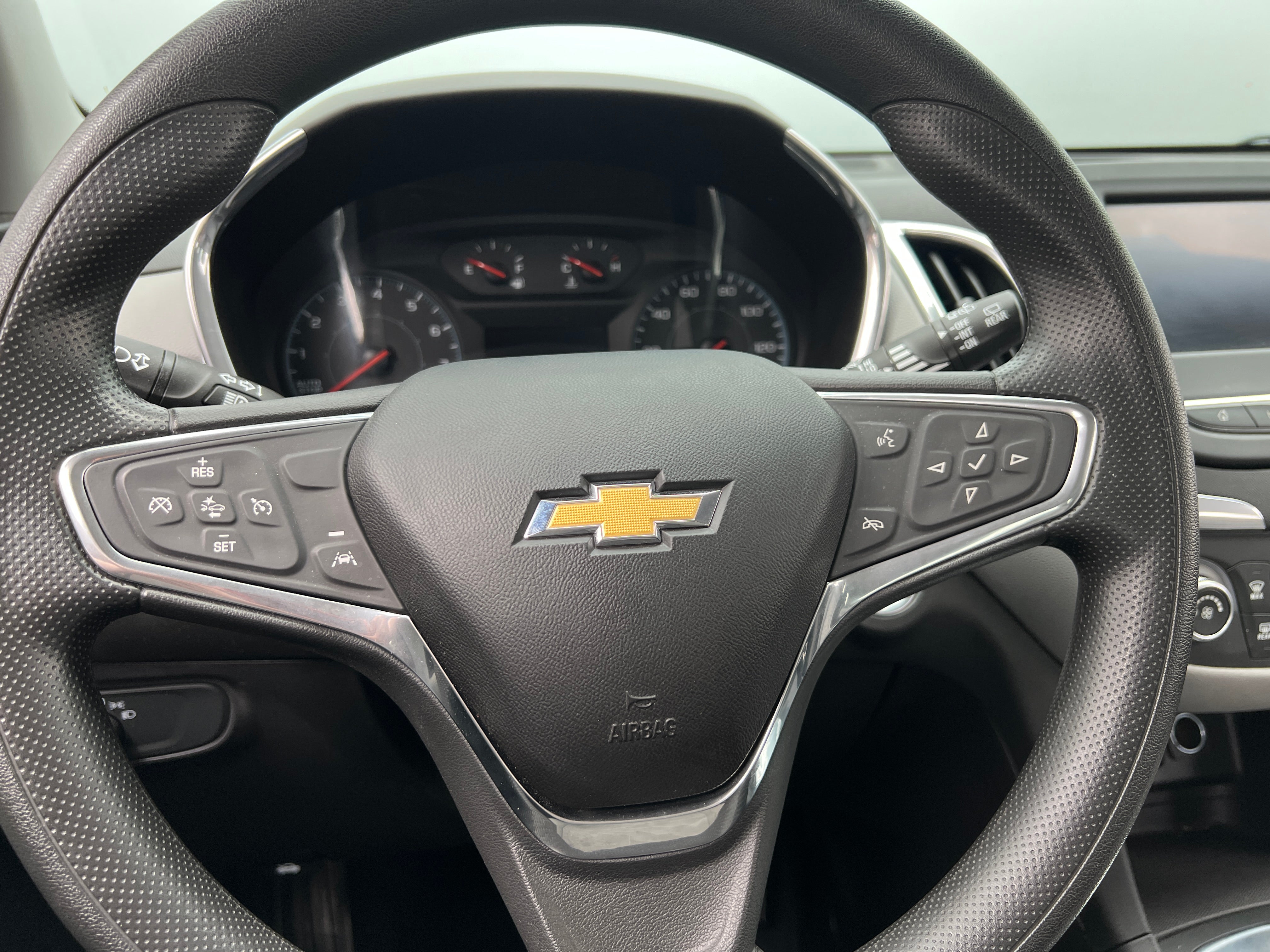 2020 Chevrolet Equinox LS 5