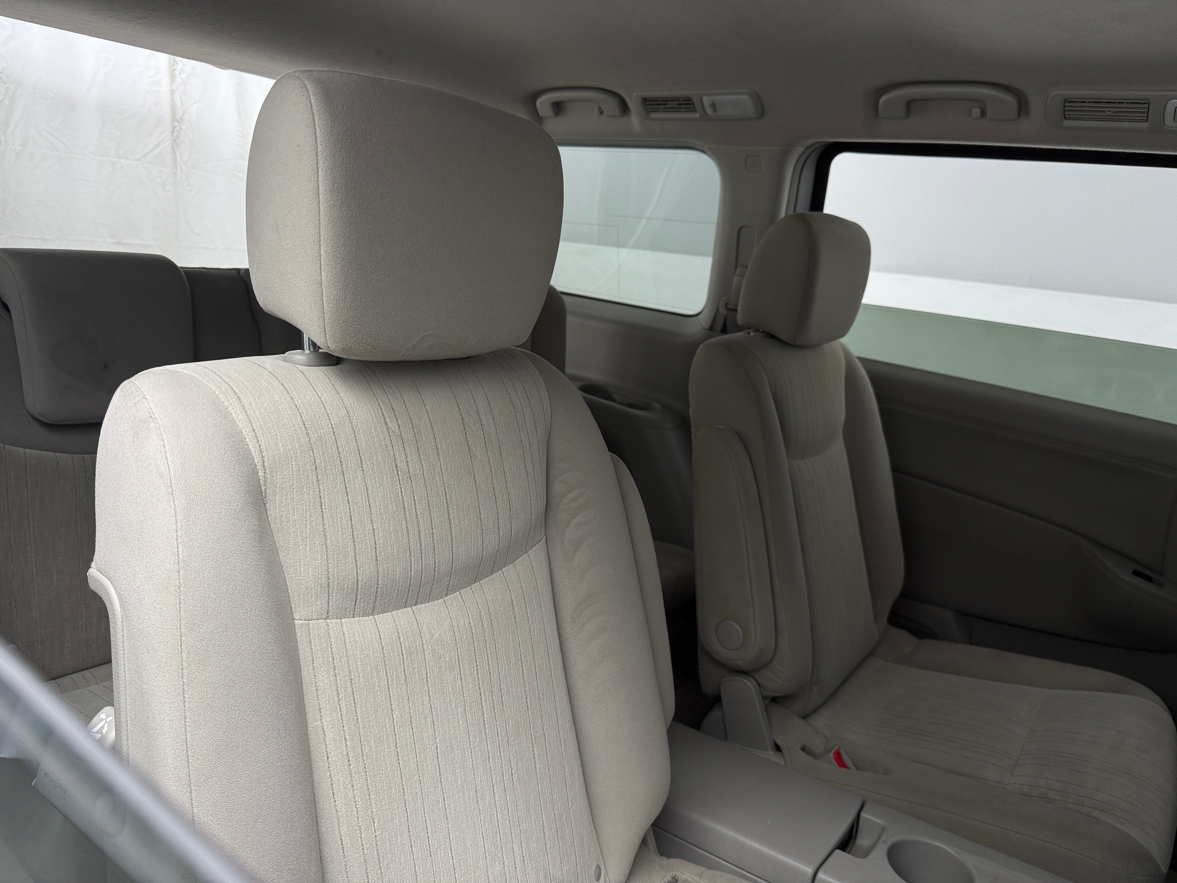 2015 Nissan Quest SV 6