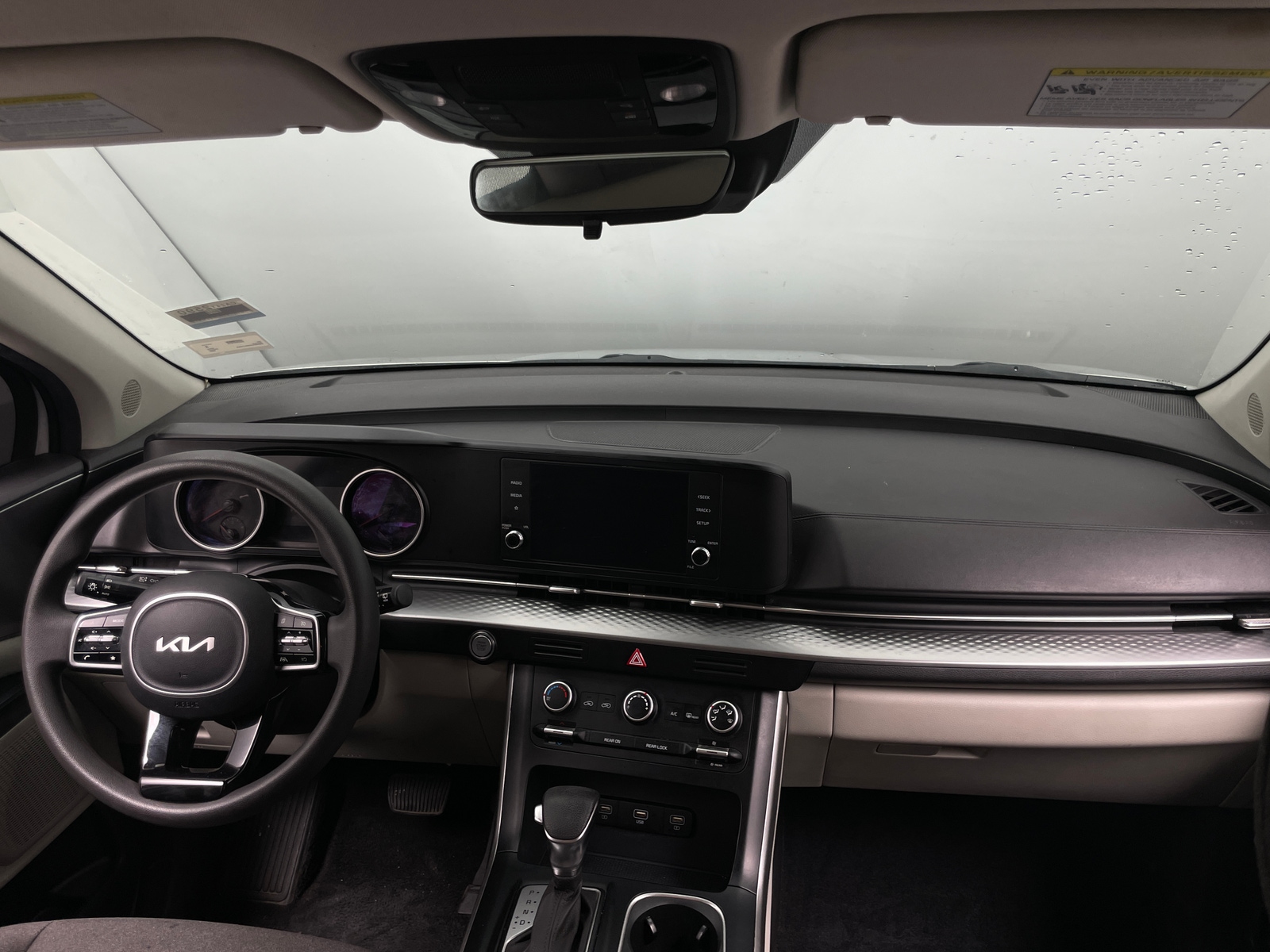 Thumbnail: 2022 Kia Carnival - 3