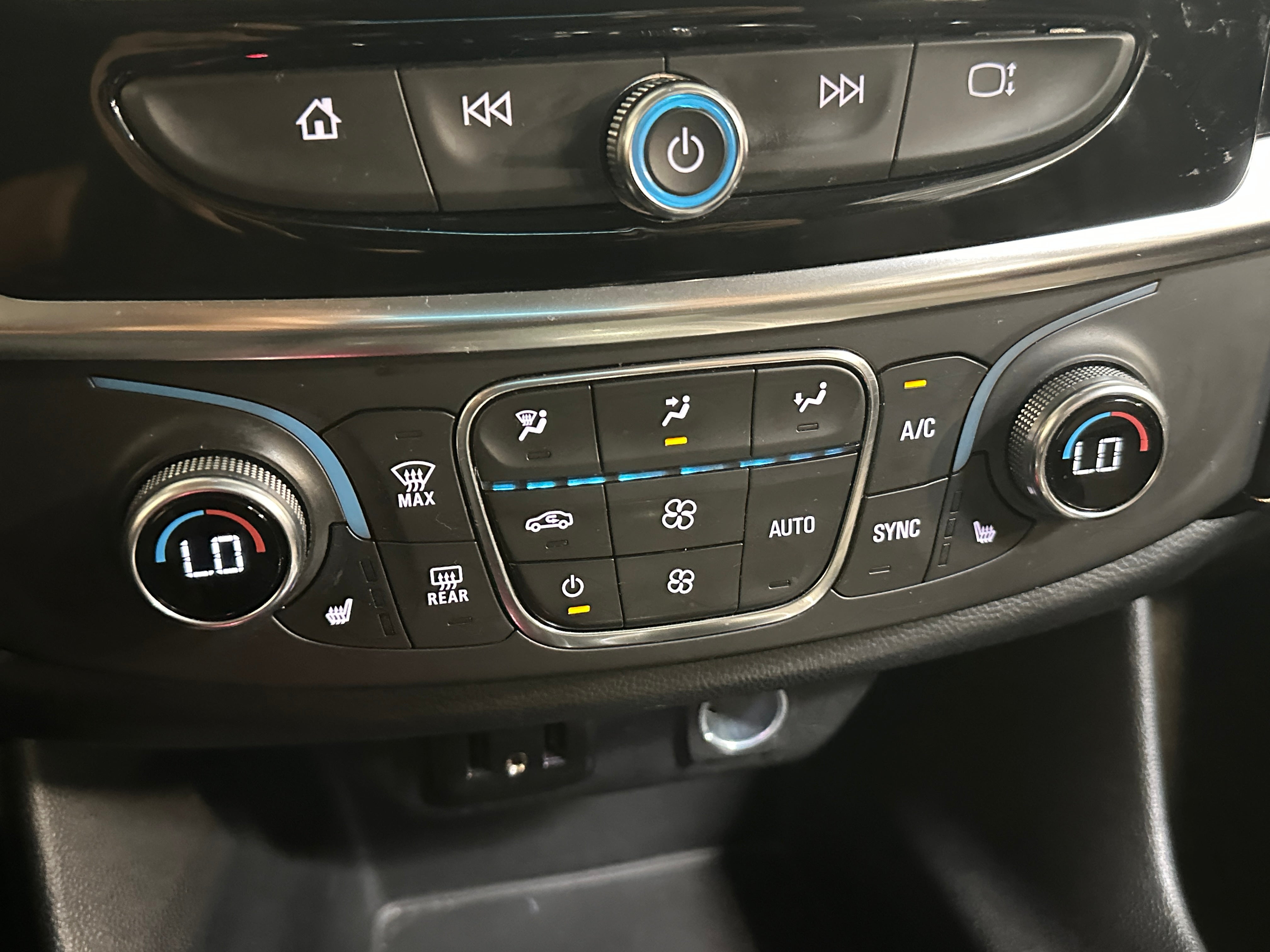 2019 Chevrolet Traverse LT 4