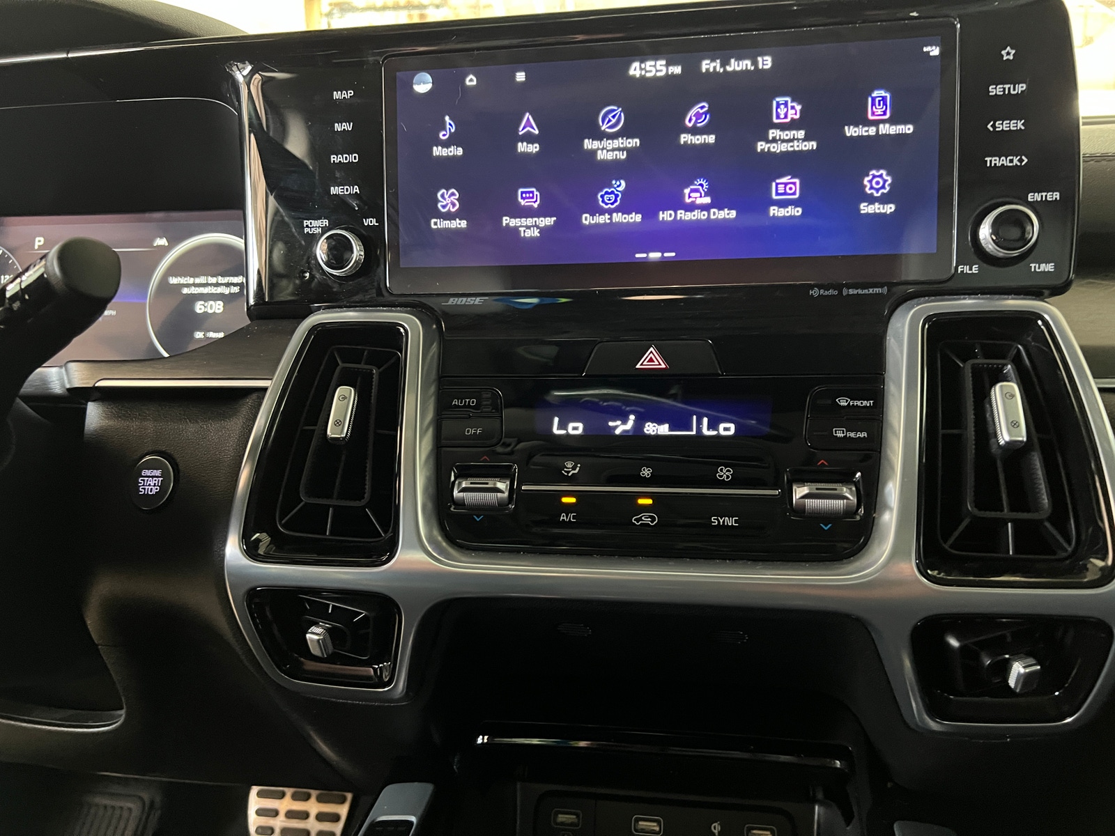 Thumbnail: 2023 Kia Sorento - 3