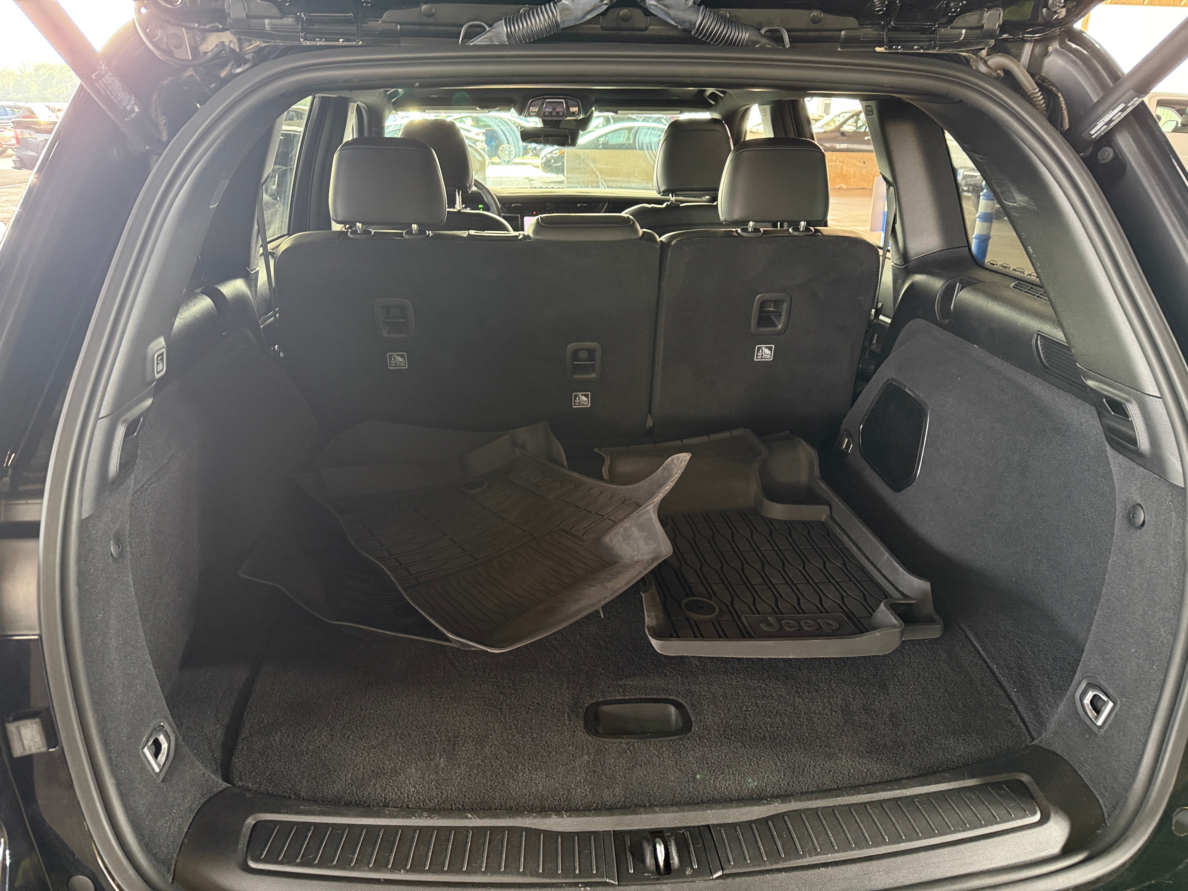 2023 Jeep Grand Cherokee Trailhawk 4xe 6