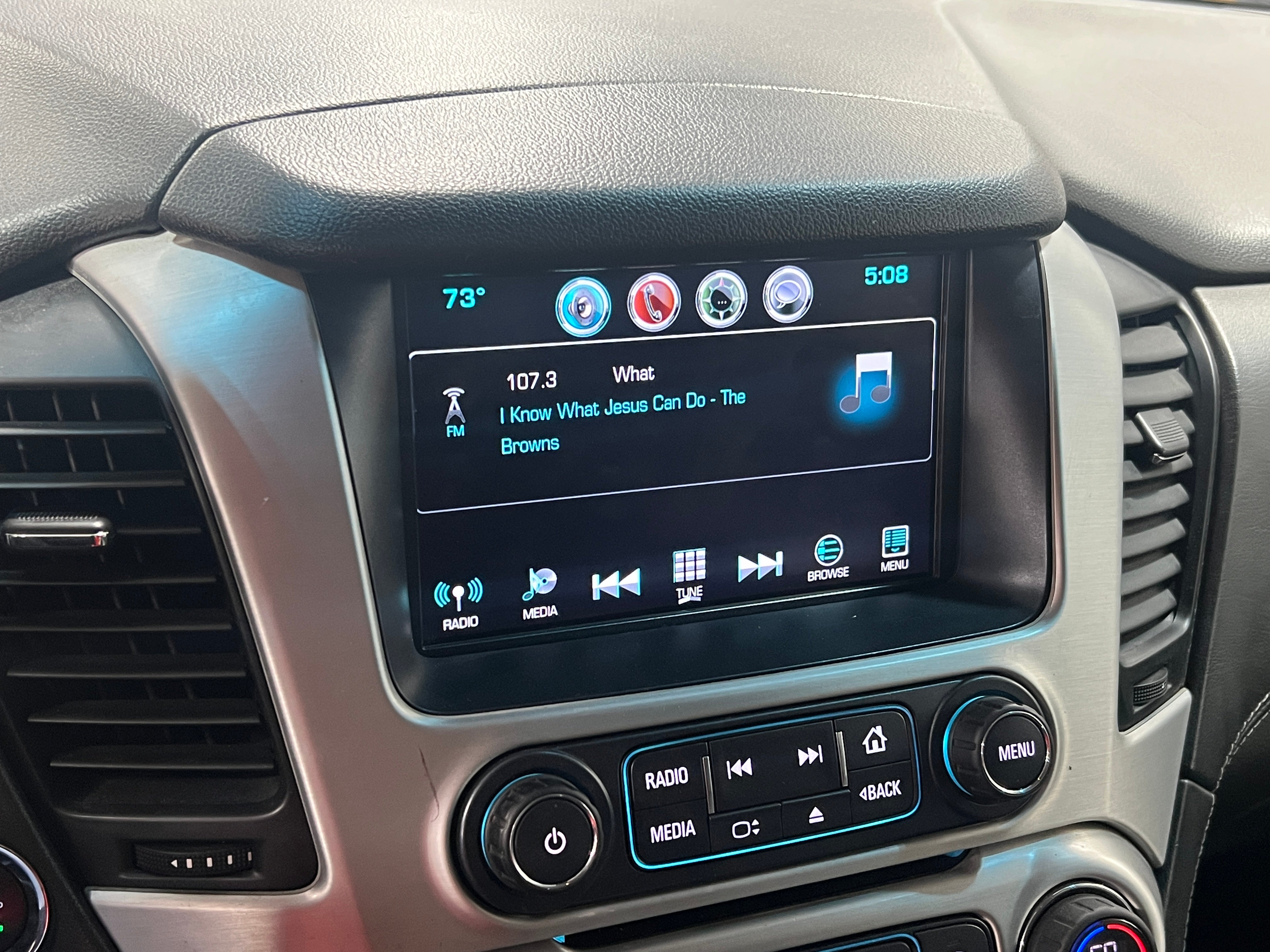 2017 GMC Yukon XL SLT 3