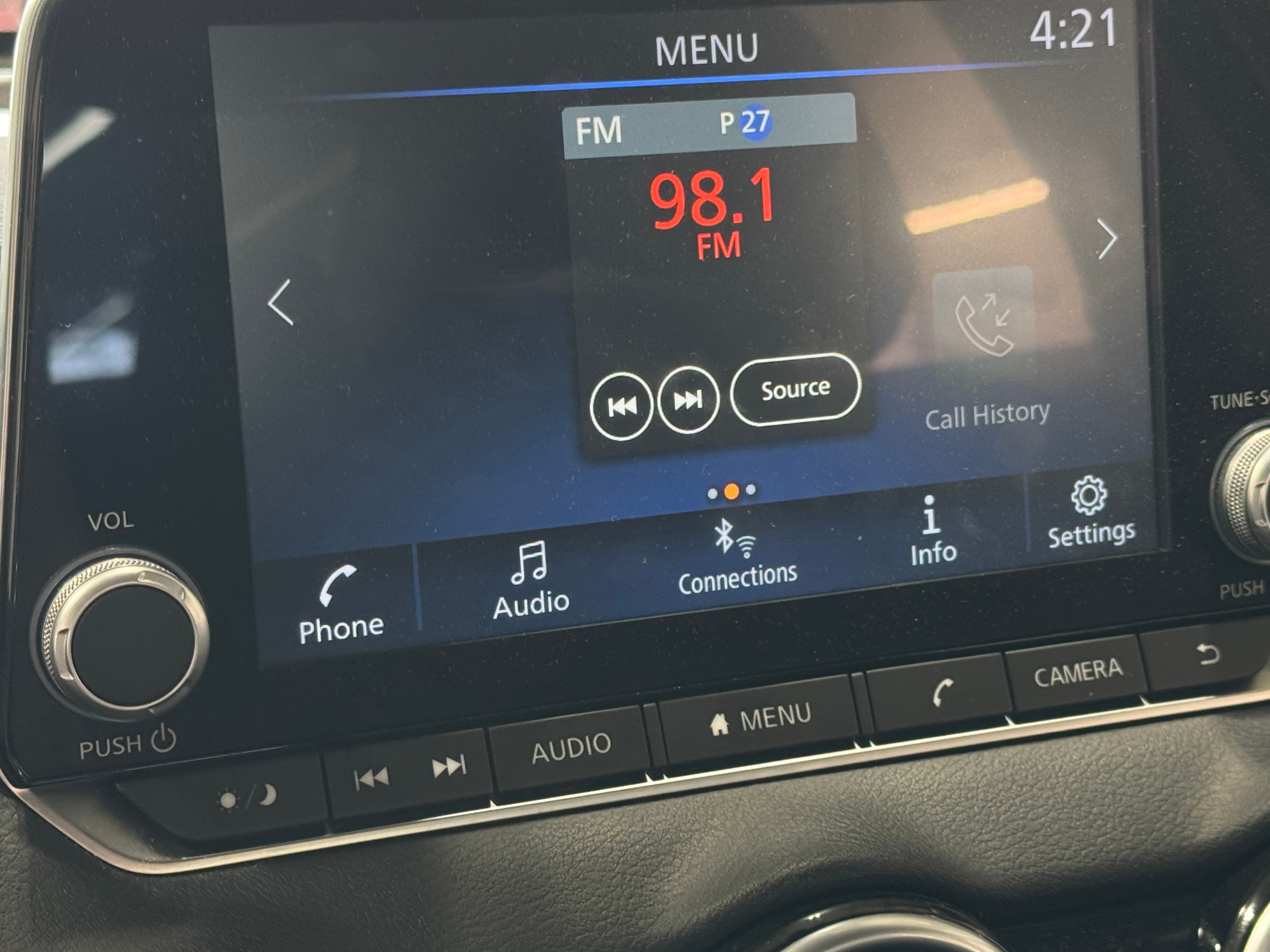 2022 Nissan Sentra SV 4