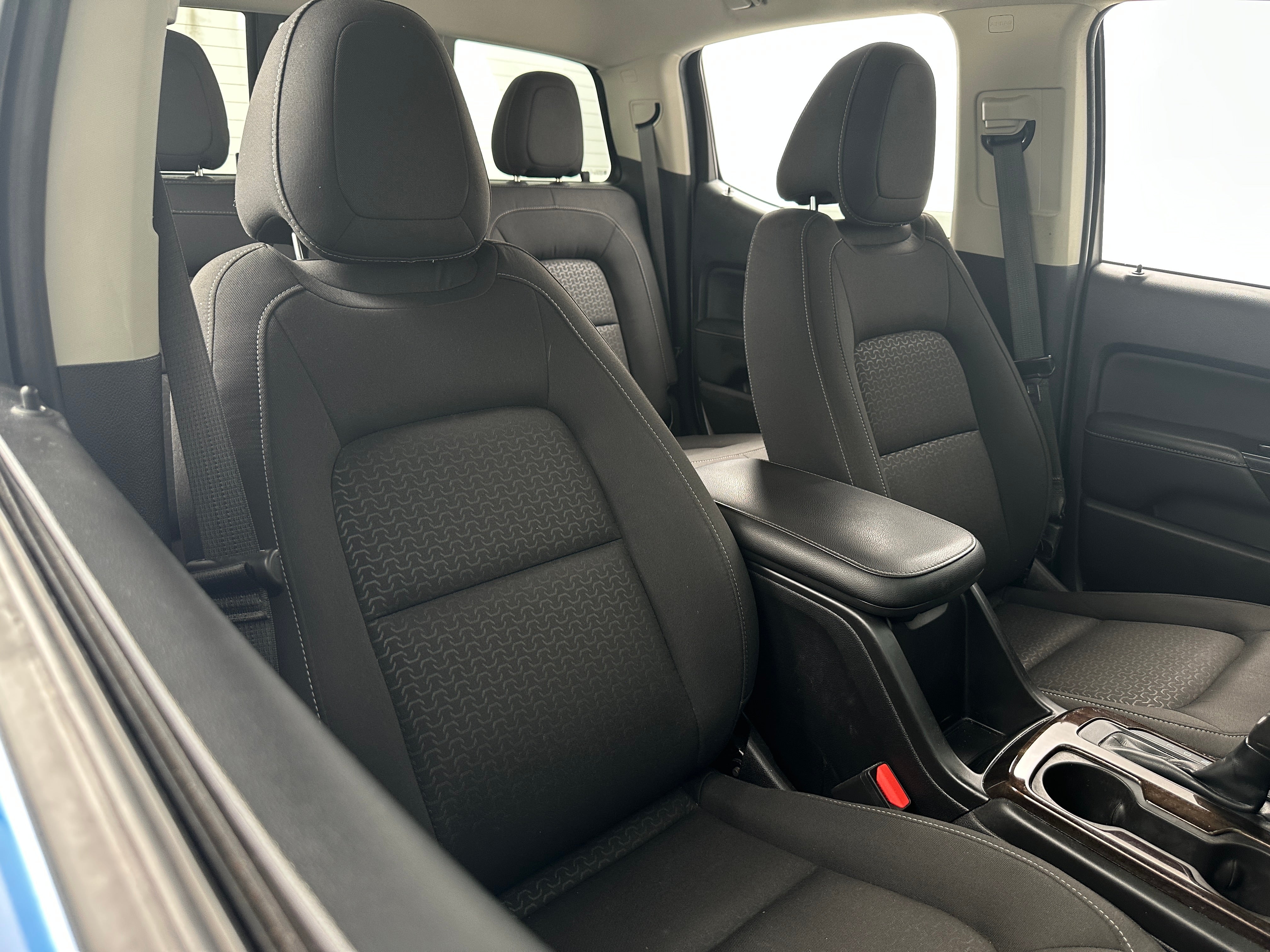 2021 GMC Canyon Elevation 2