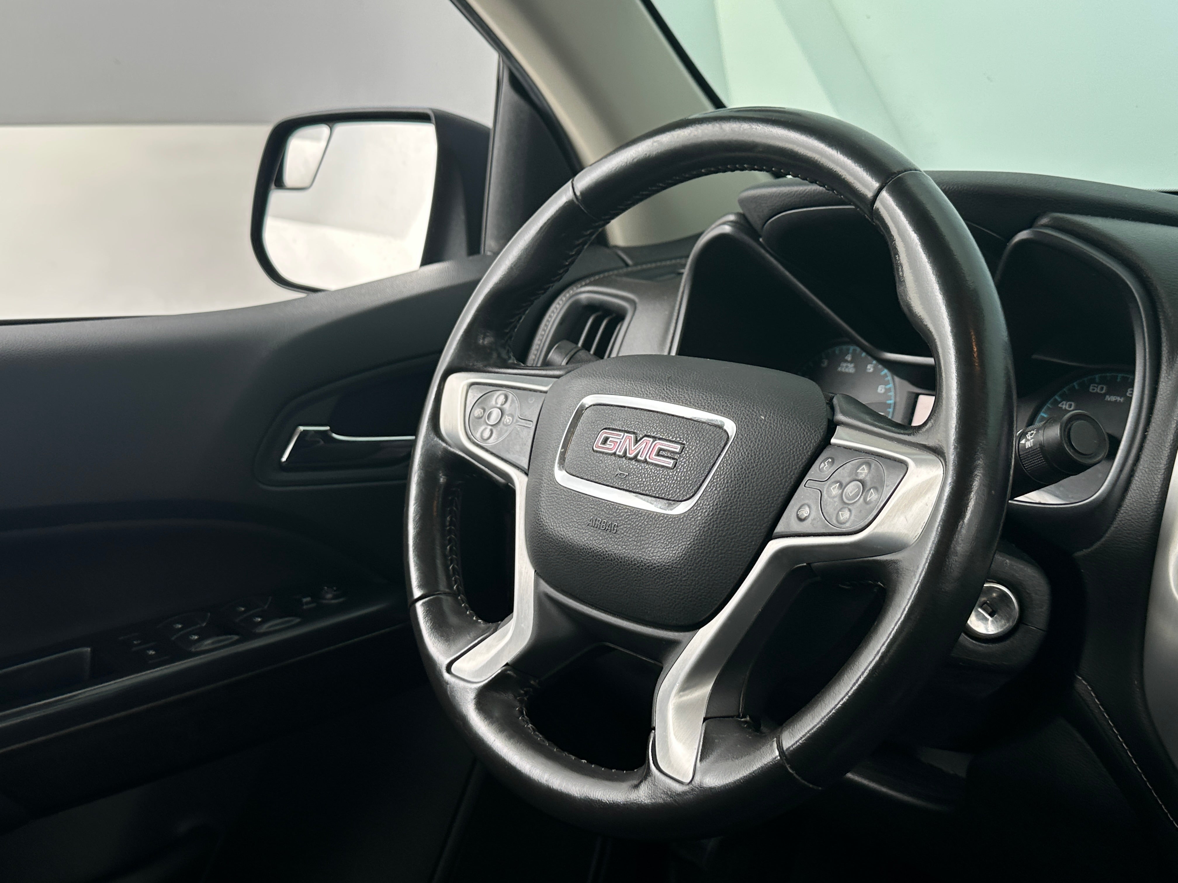 2021 GMC Canyon Elevation 5