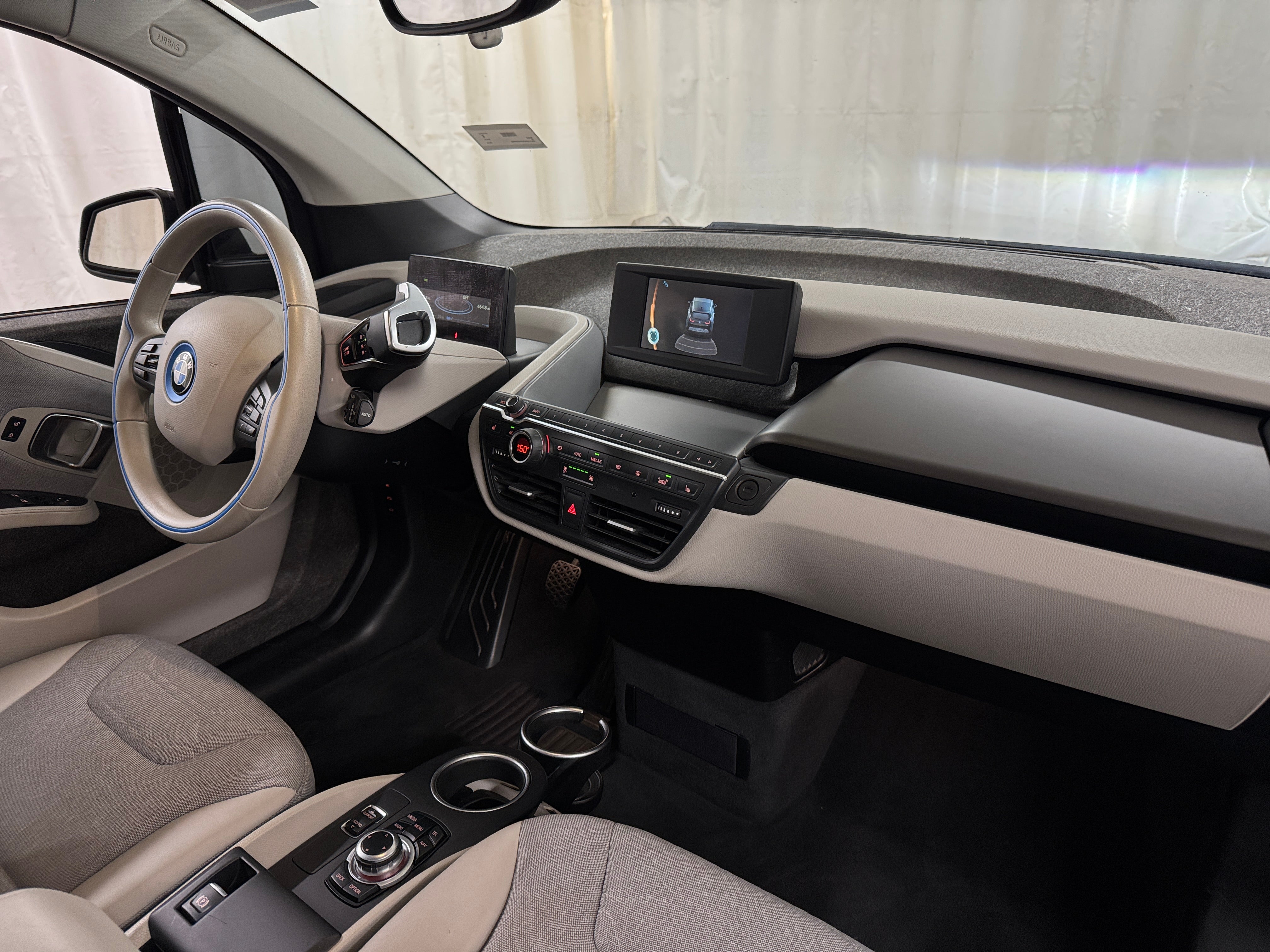 Thumbnail: 2015 BMW i3 - 3
