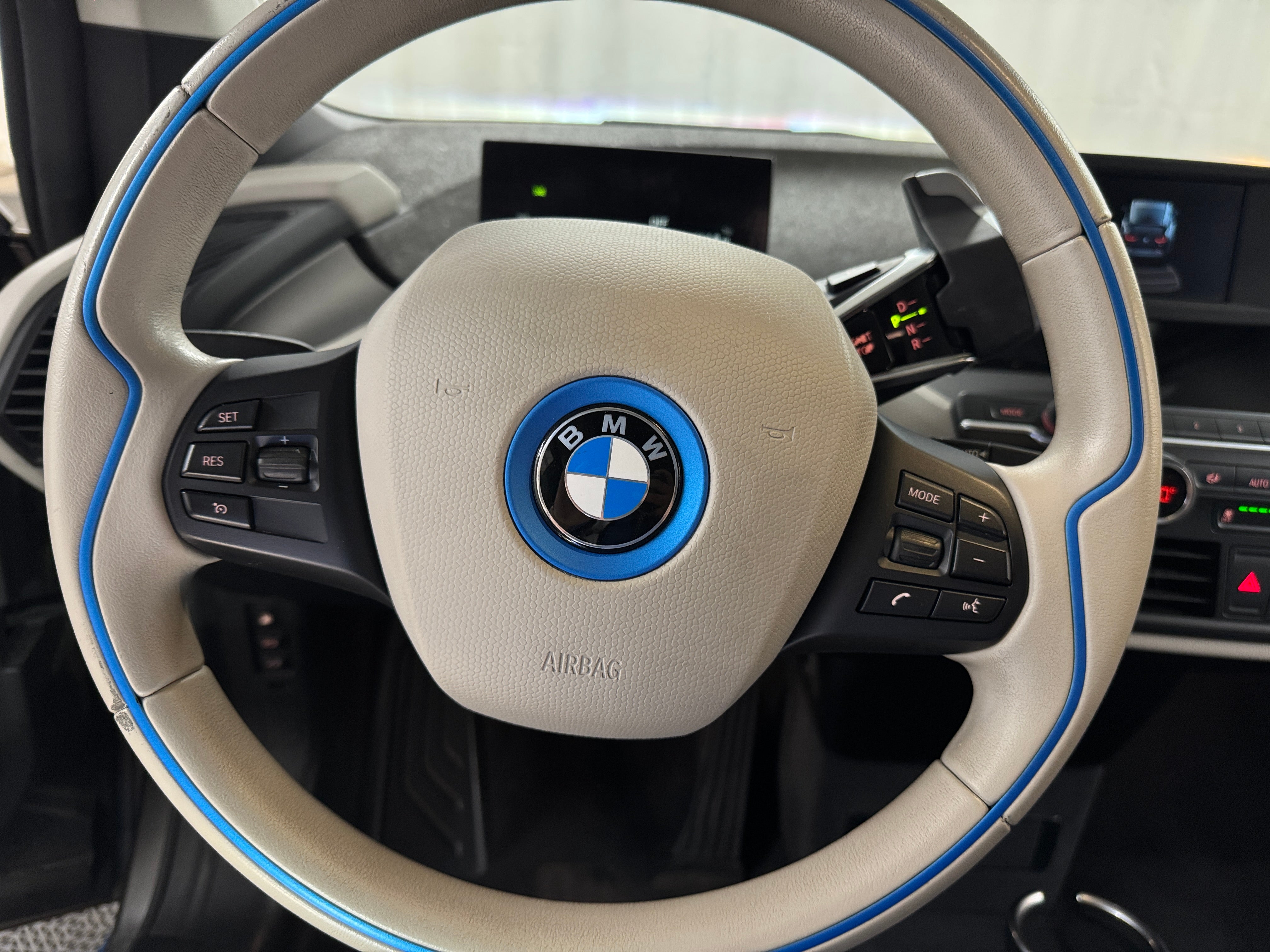 Thumbnail: 2015 BMW i3 - 5