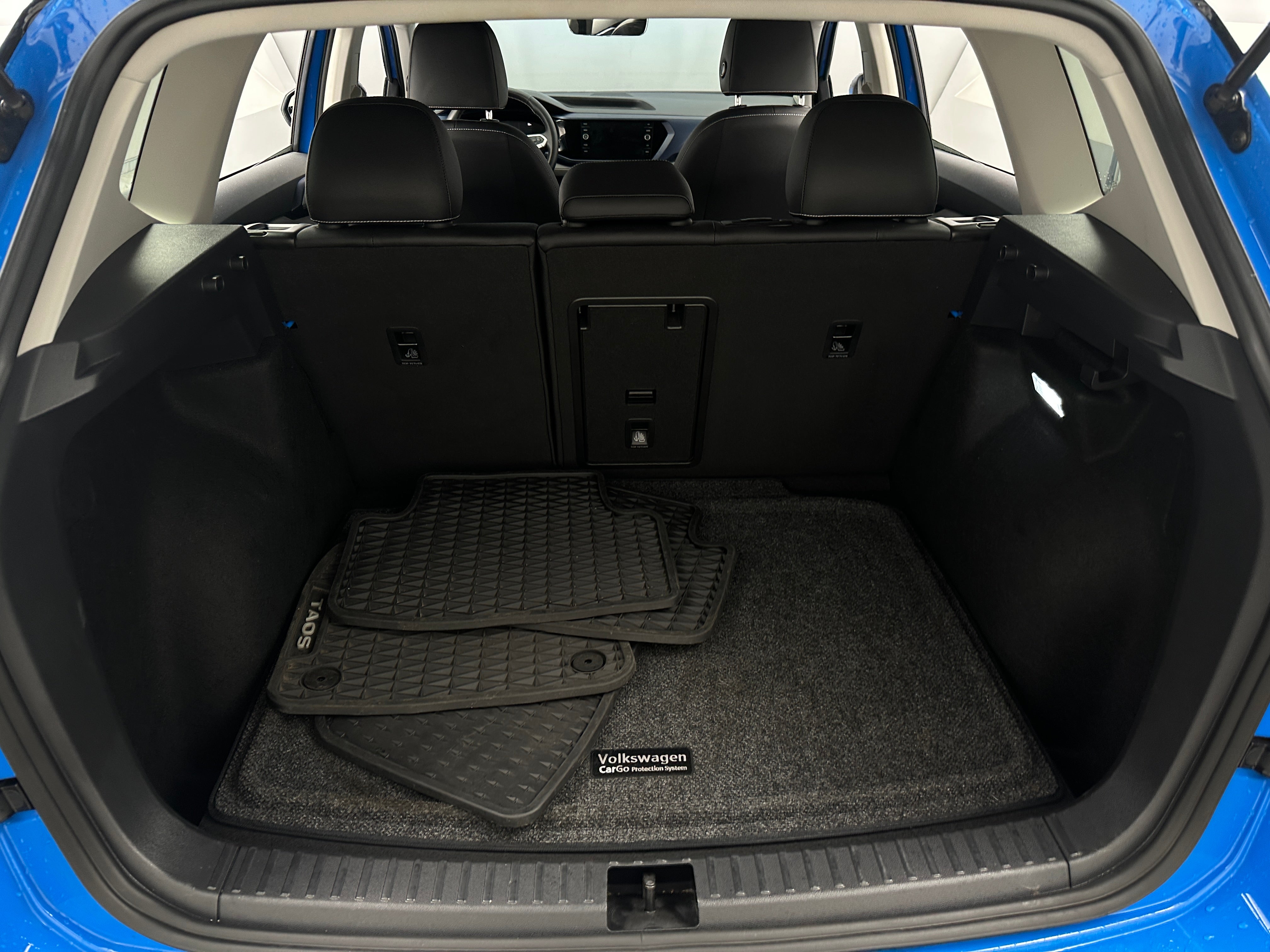 2024 Volkswagen Taos SE 6